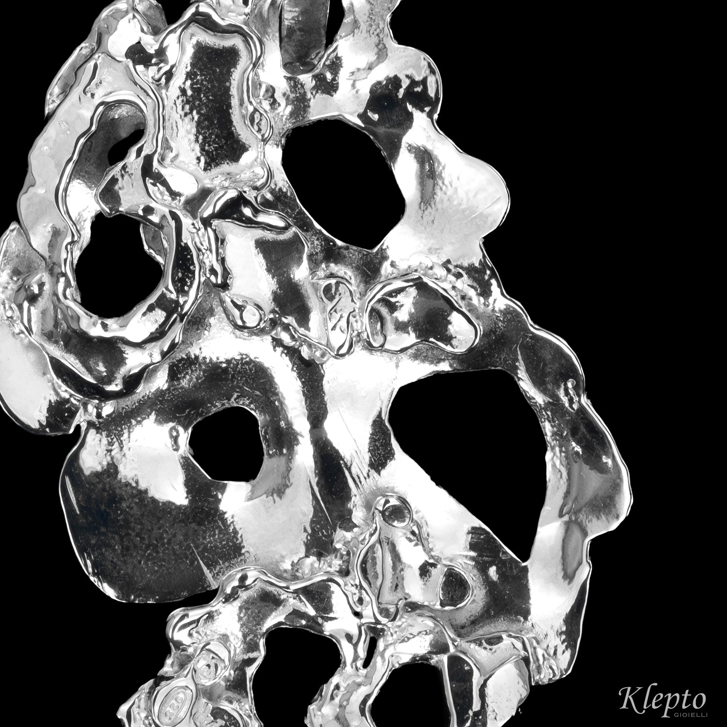 Silnova® Flame-Fused Silver Pendant
