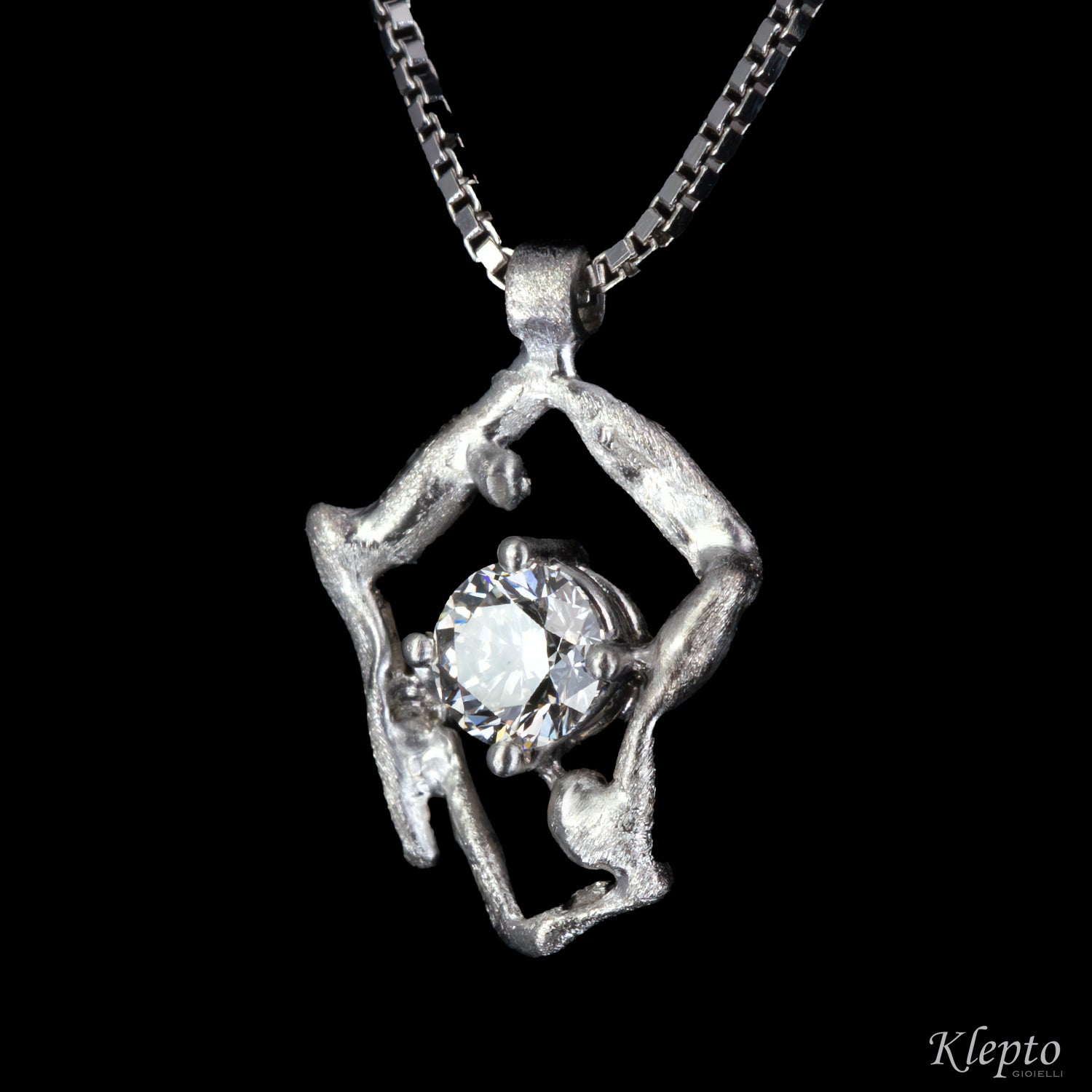 White gold pendant Pepita with diamond