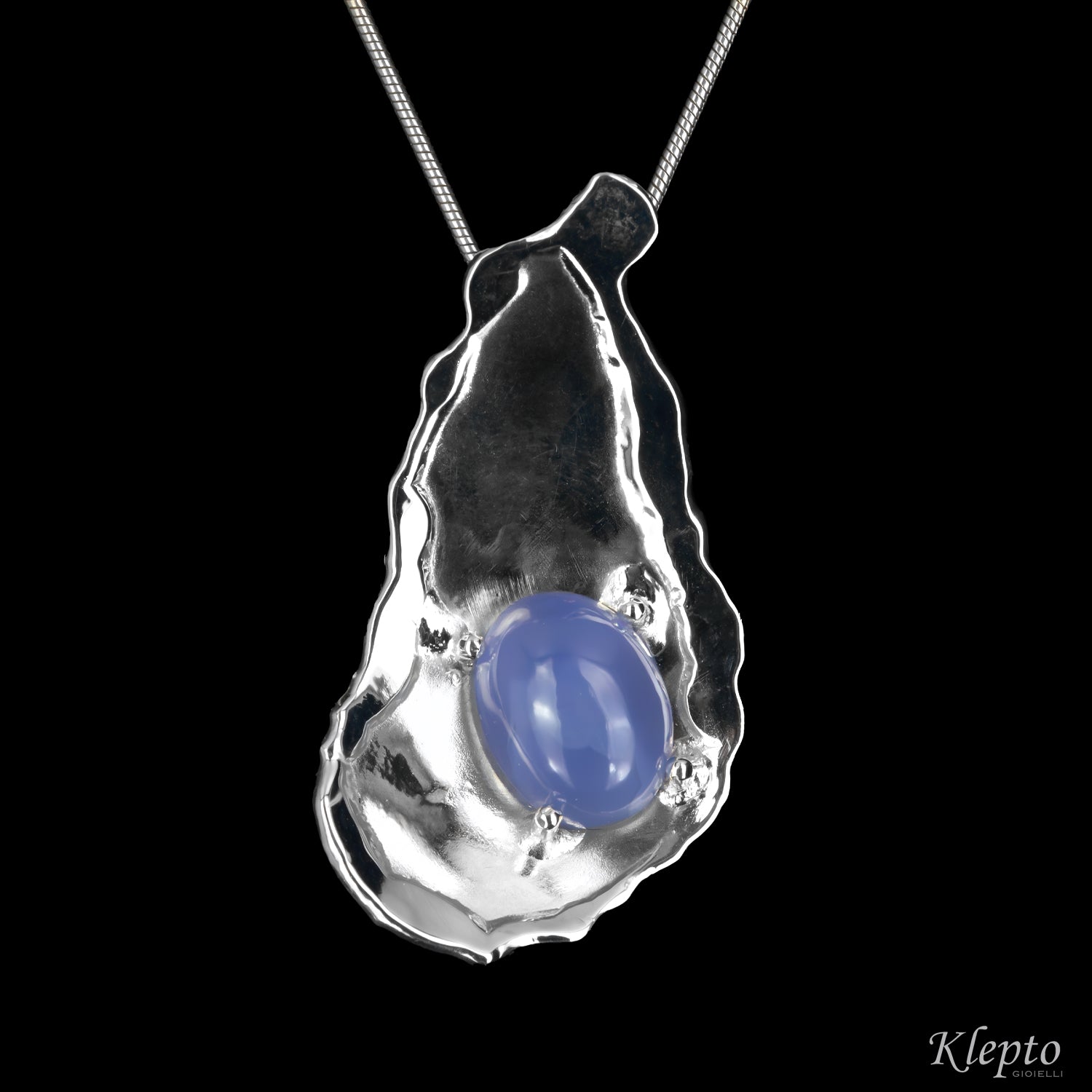 Silver Silnova® Pendant with Lavender Agate