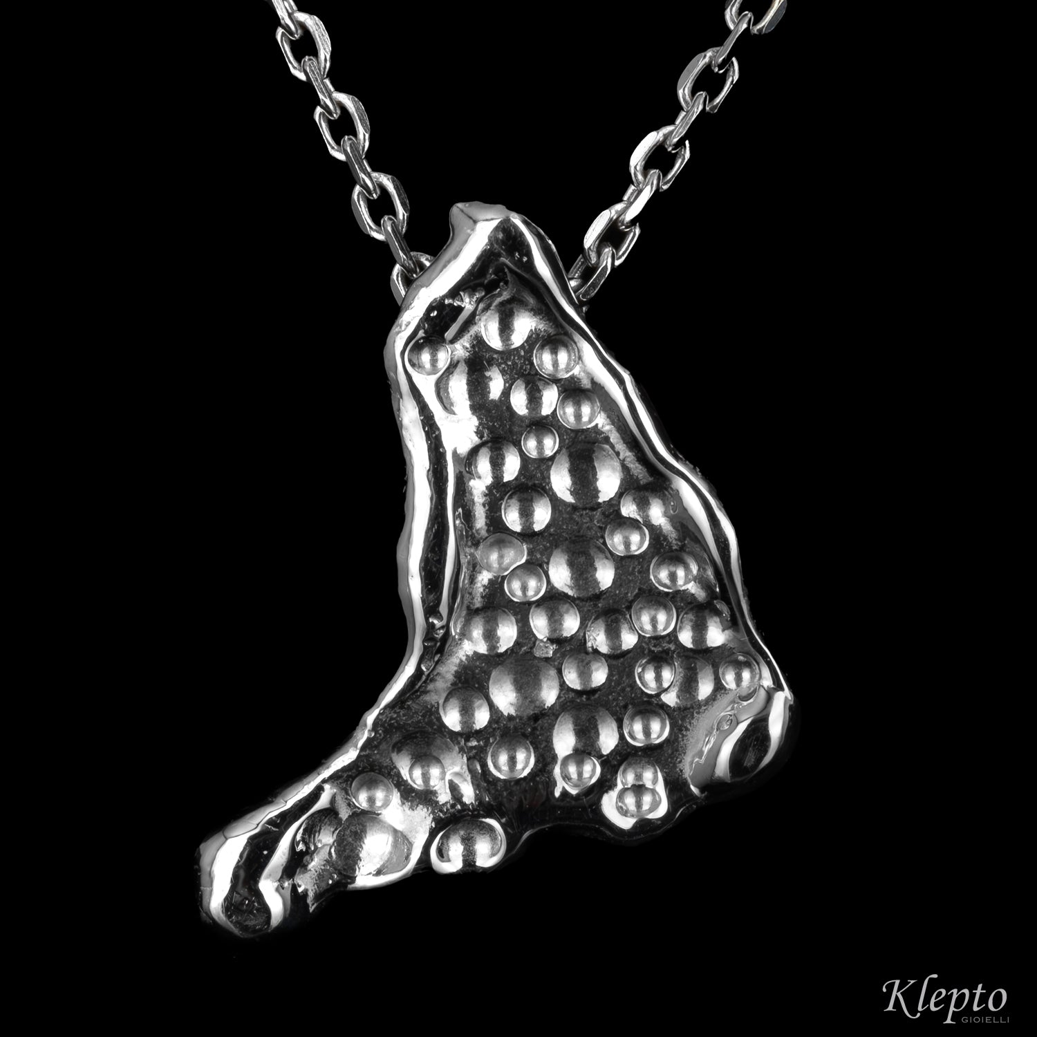 Hammered Silnova® silver pendant