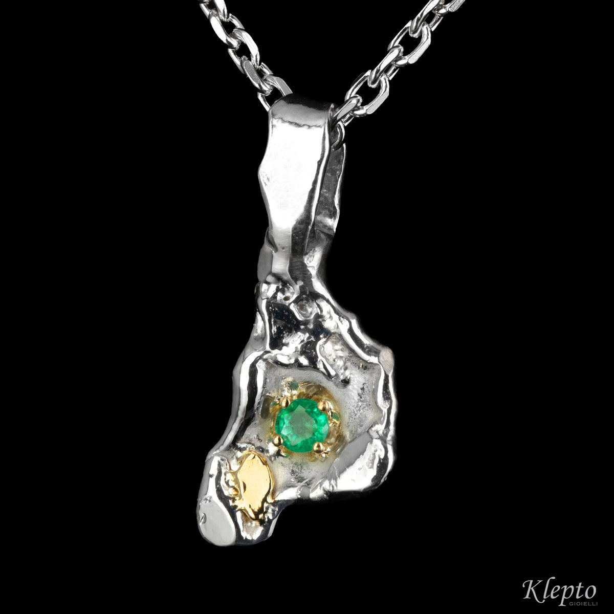 Silnova® Silver Pendant with Emerald and yellow gold details