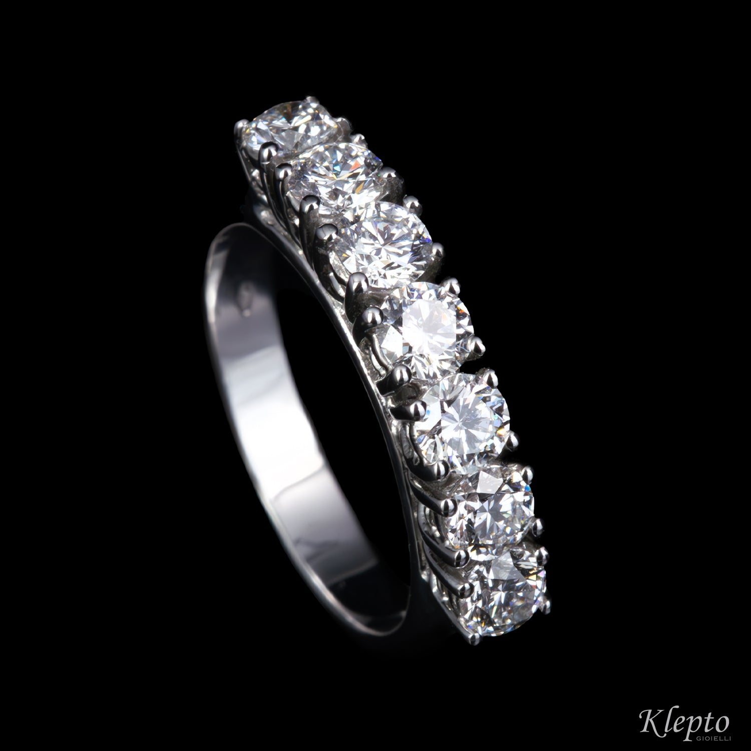 Classic Riviera Ring with Seven Stones in White Gold and Diamonds