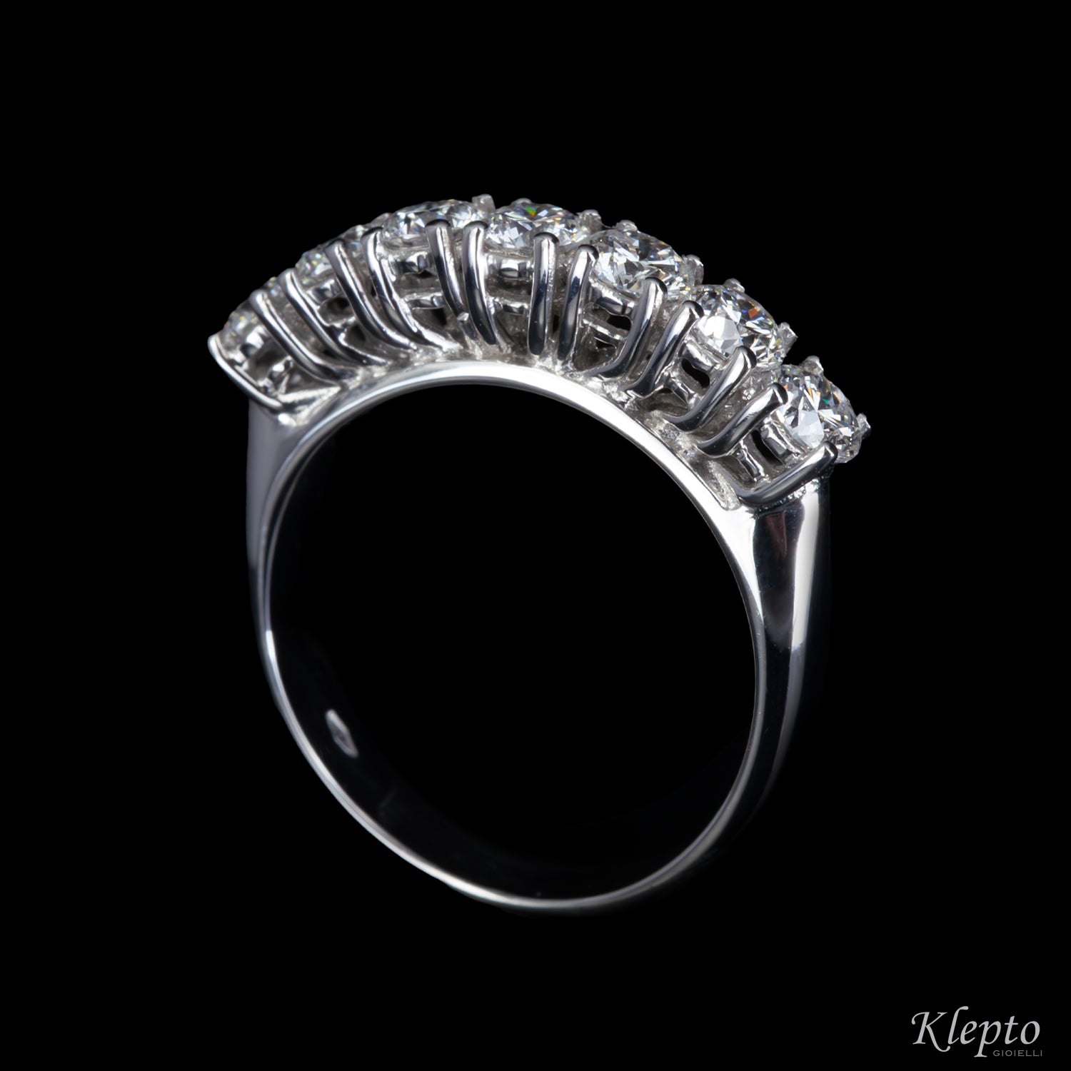 Classic Riviera Ring with Seven Stones in White Gold and Diamonds