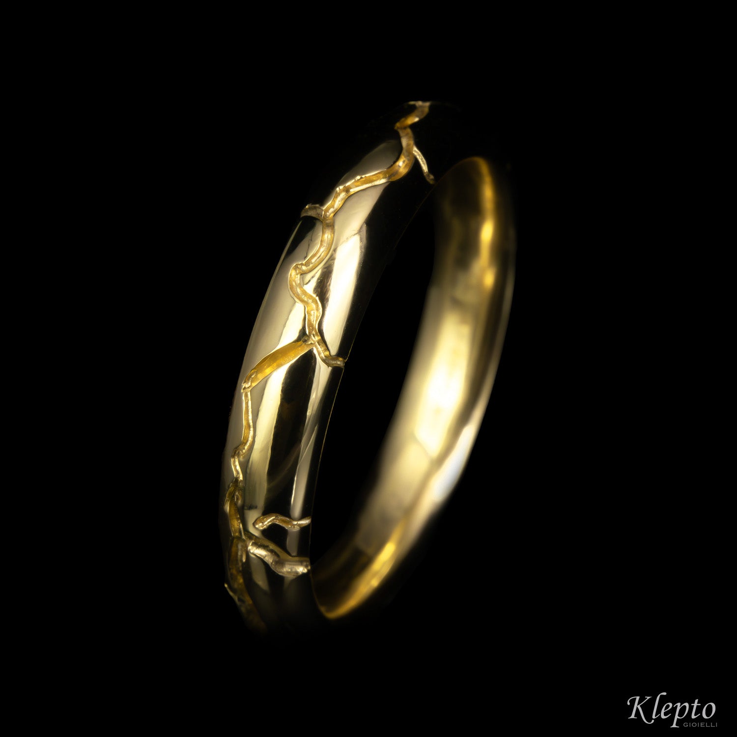 Sorgente wedding band