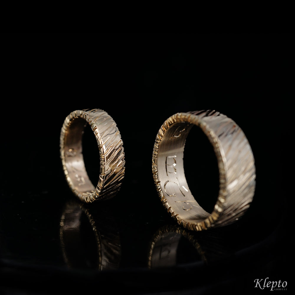 Sfregiata wedding band