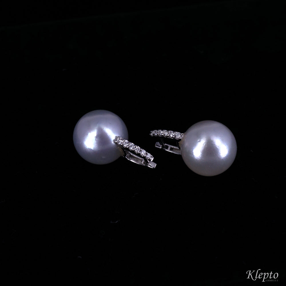 White gold earrings, Australian pearls and diamonds