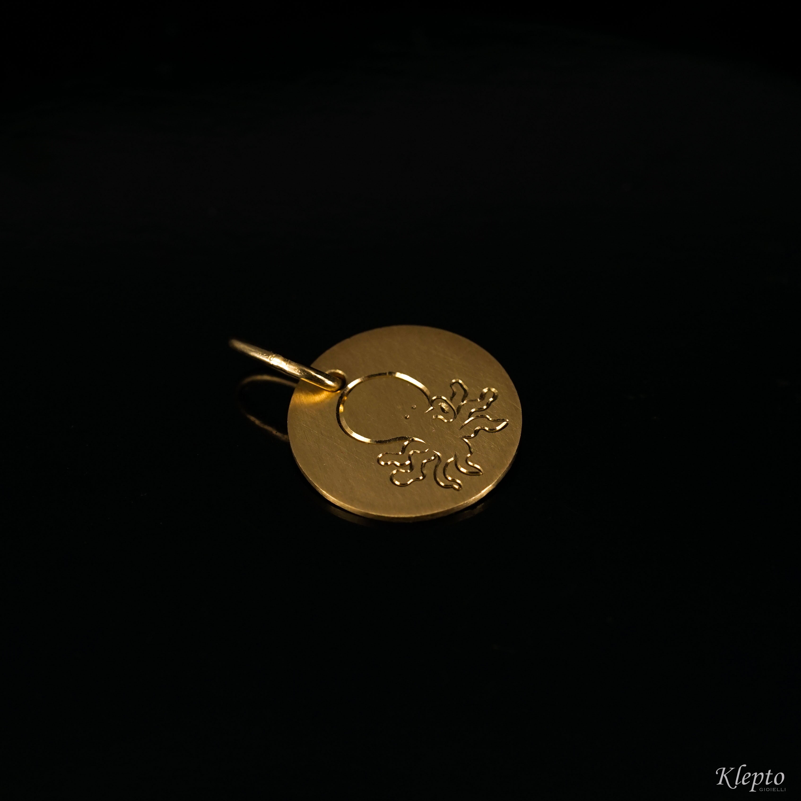 18 kt yellow gold medal