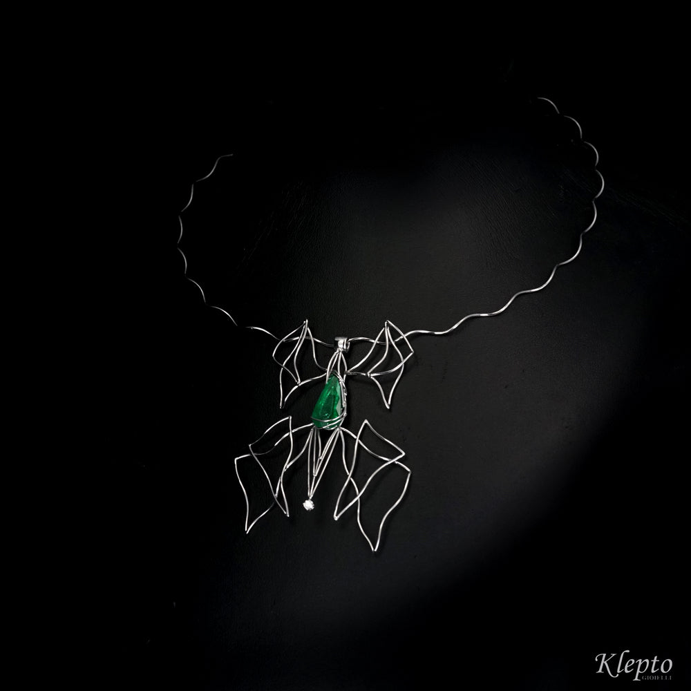 Collier in white gold with Emerald and Diamond