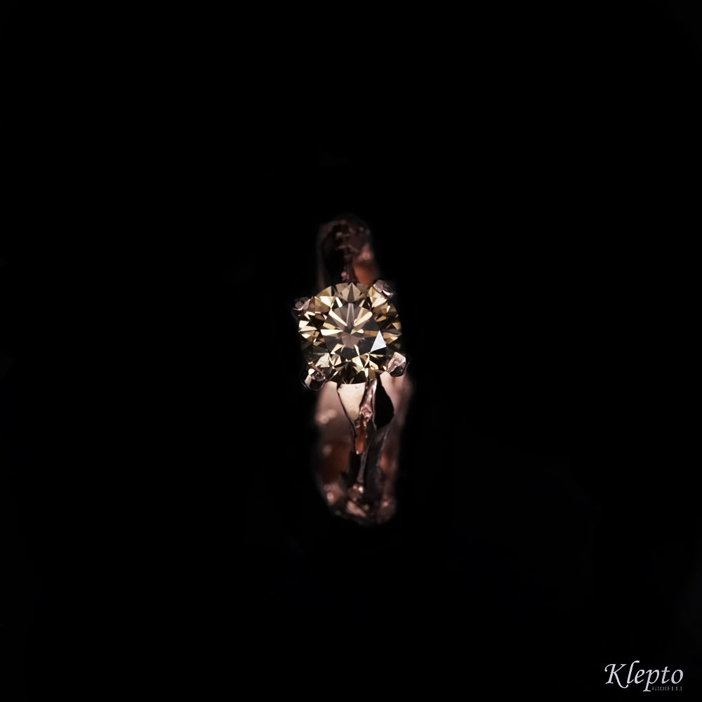 Iceberg ring in rose gold with brown diamond