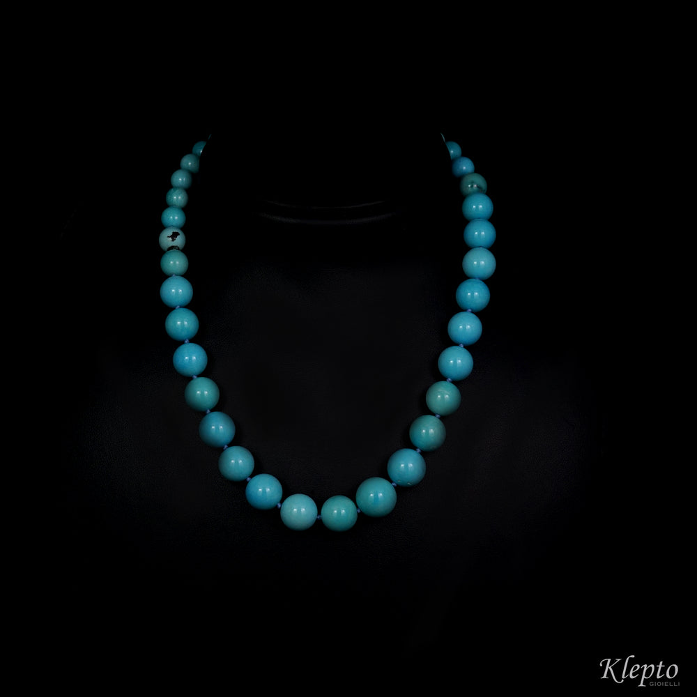 Gold necklace with Turquoise