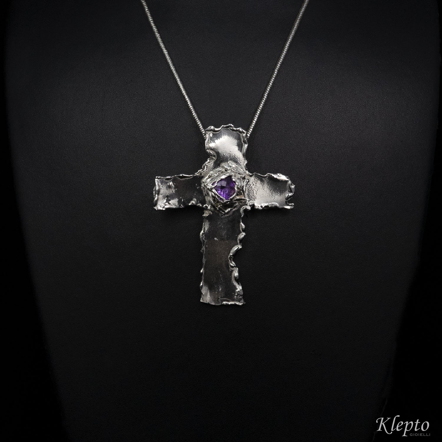 Cross pendant in Silnova® Silver with Amethyst