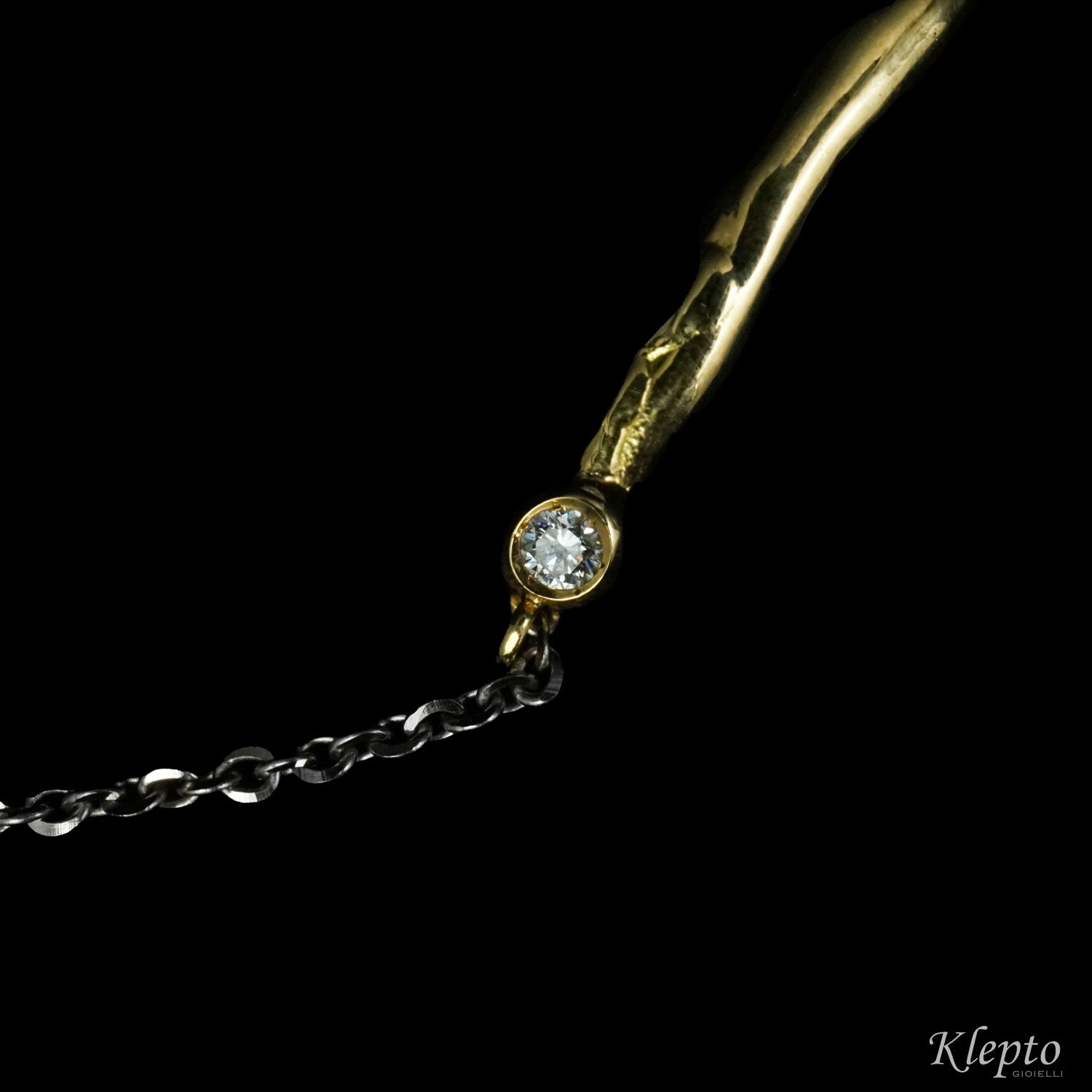 Fused yellow gold bracelet and white gold chain with Diamond "Gurging waters"