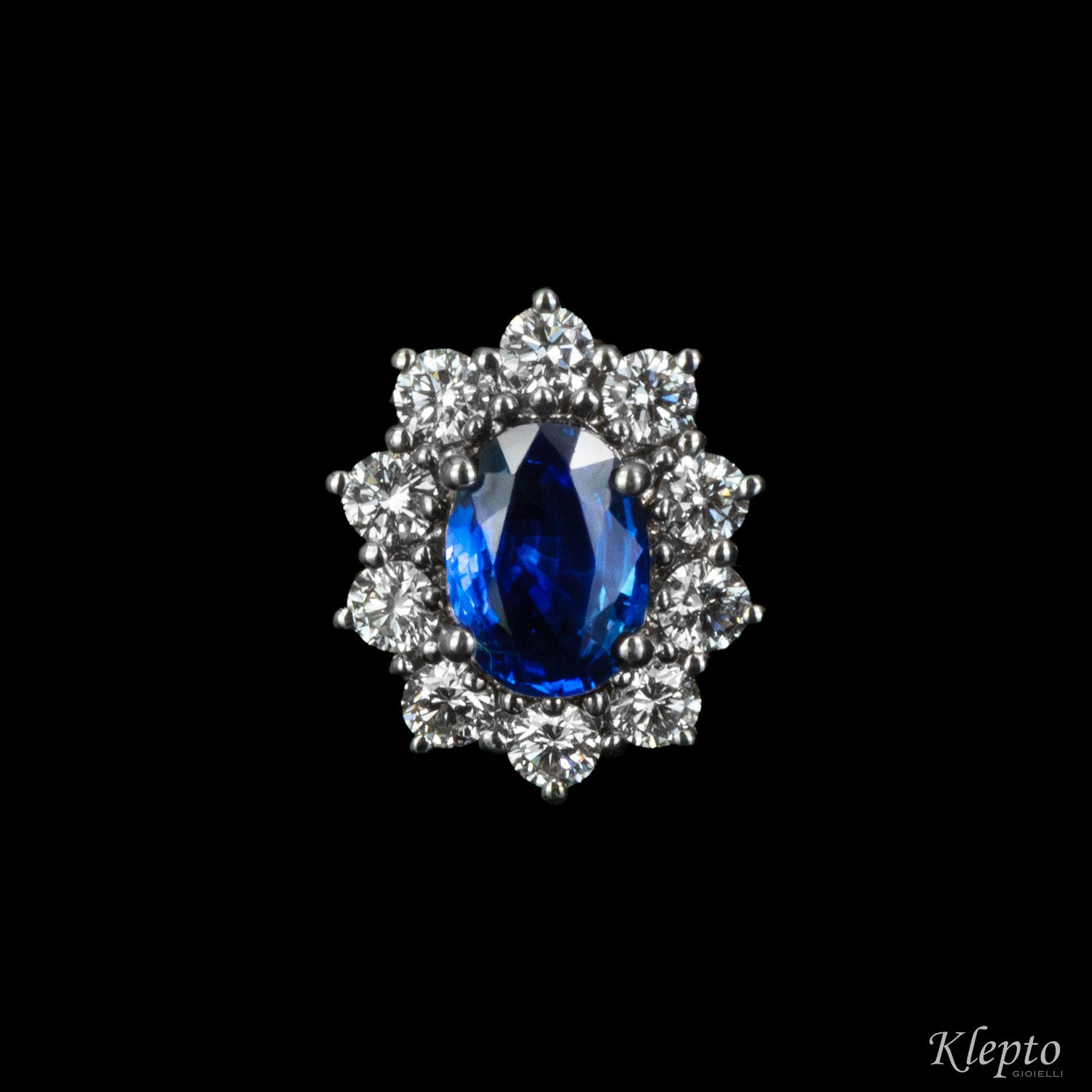 White gold lobe earrings with Sapphires and Diamonds