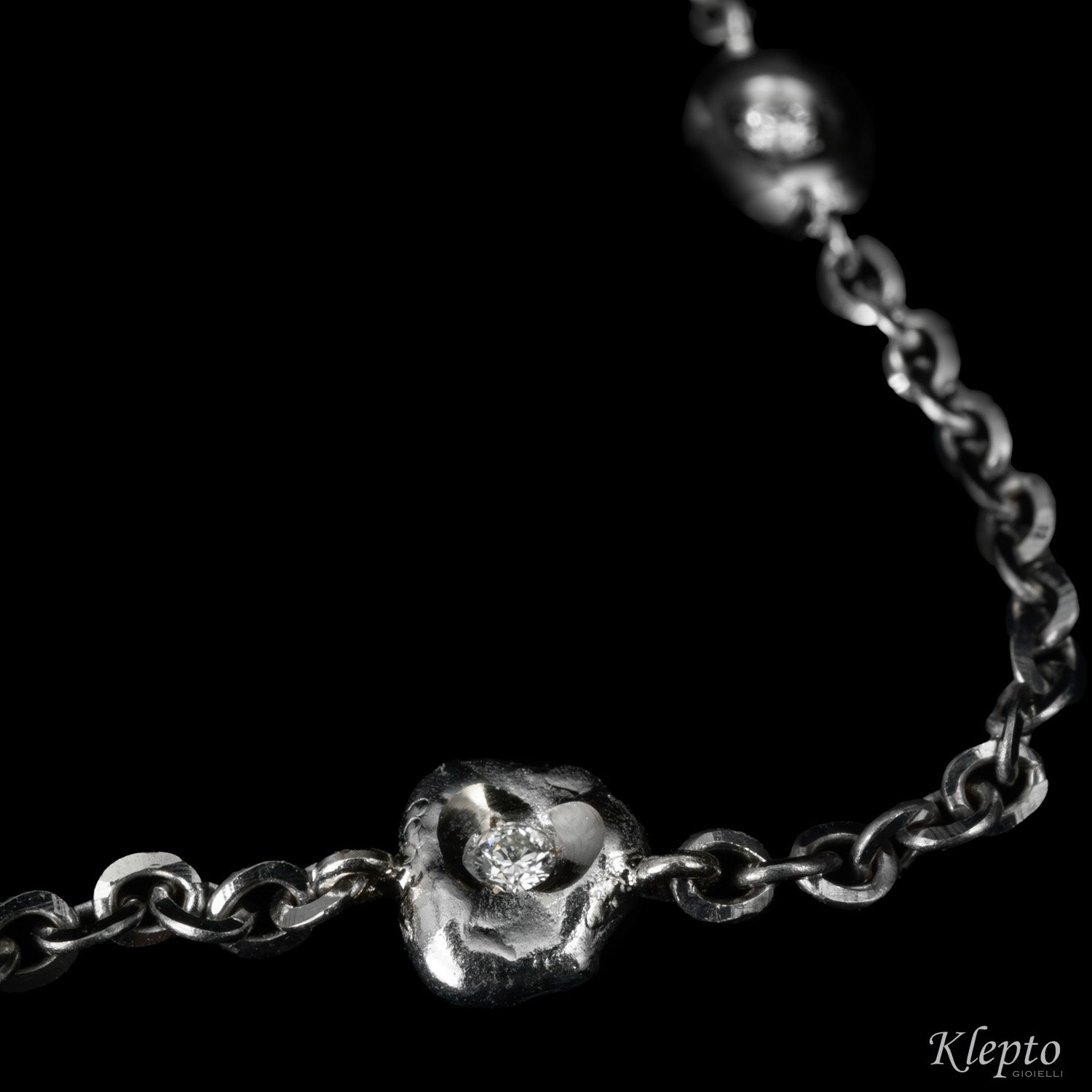 White Gold Bracelet with Diamonds "Pepita"