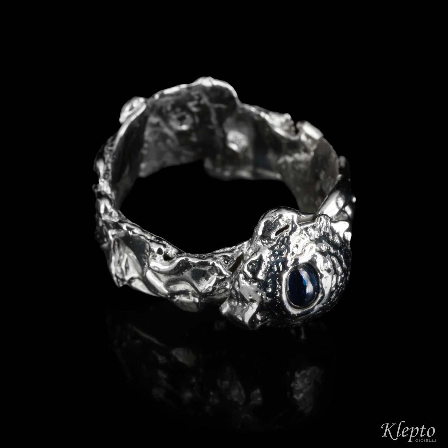 Silnova Silver Ring with Blue Sapphire