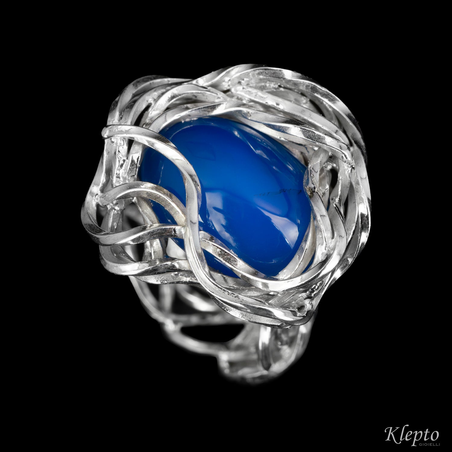 Silnova® Silver ring with woven wire and blue Agate