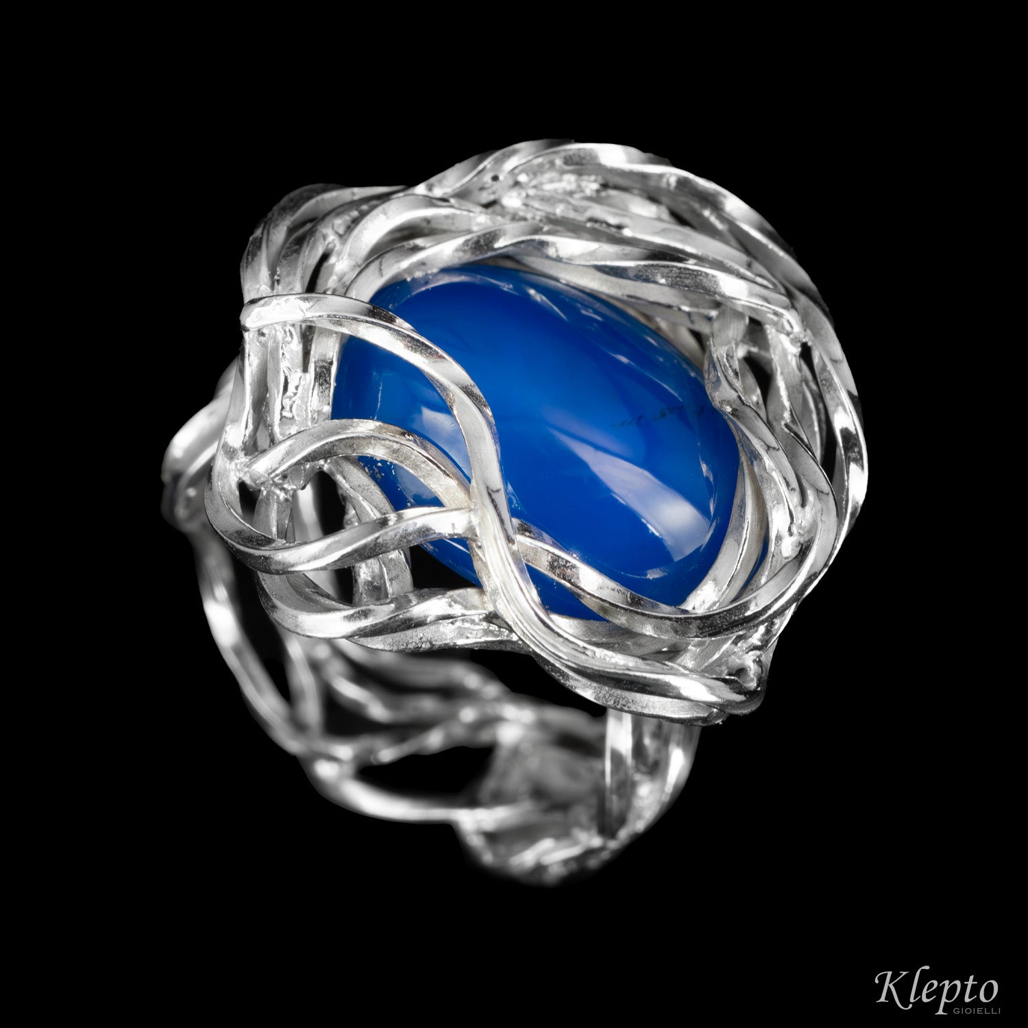 Silnova® Silver ring with woven wire and blue Agate