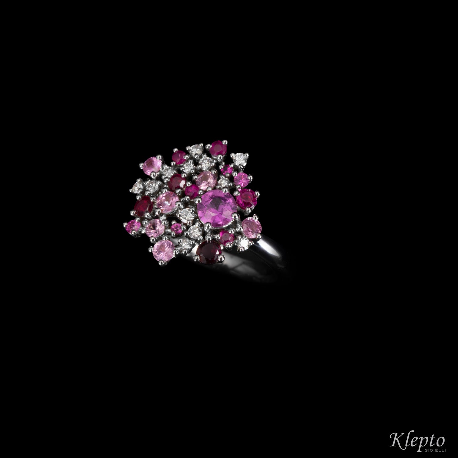 Classic ring in white gold with pink Sapphires, Rubies and Diamonds