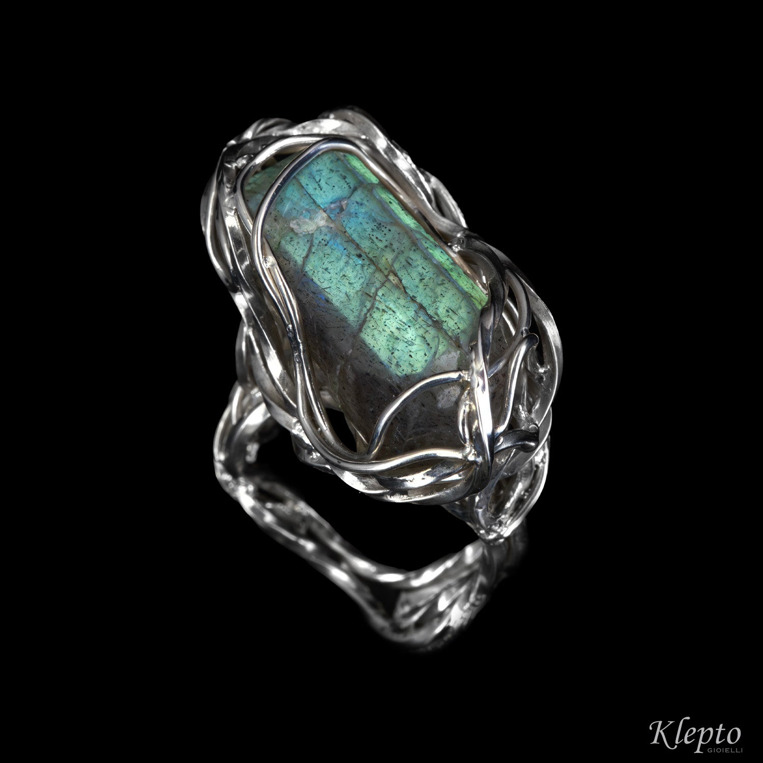 Silnova® Silver Ring with Braided Wire and Labradorite