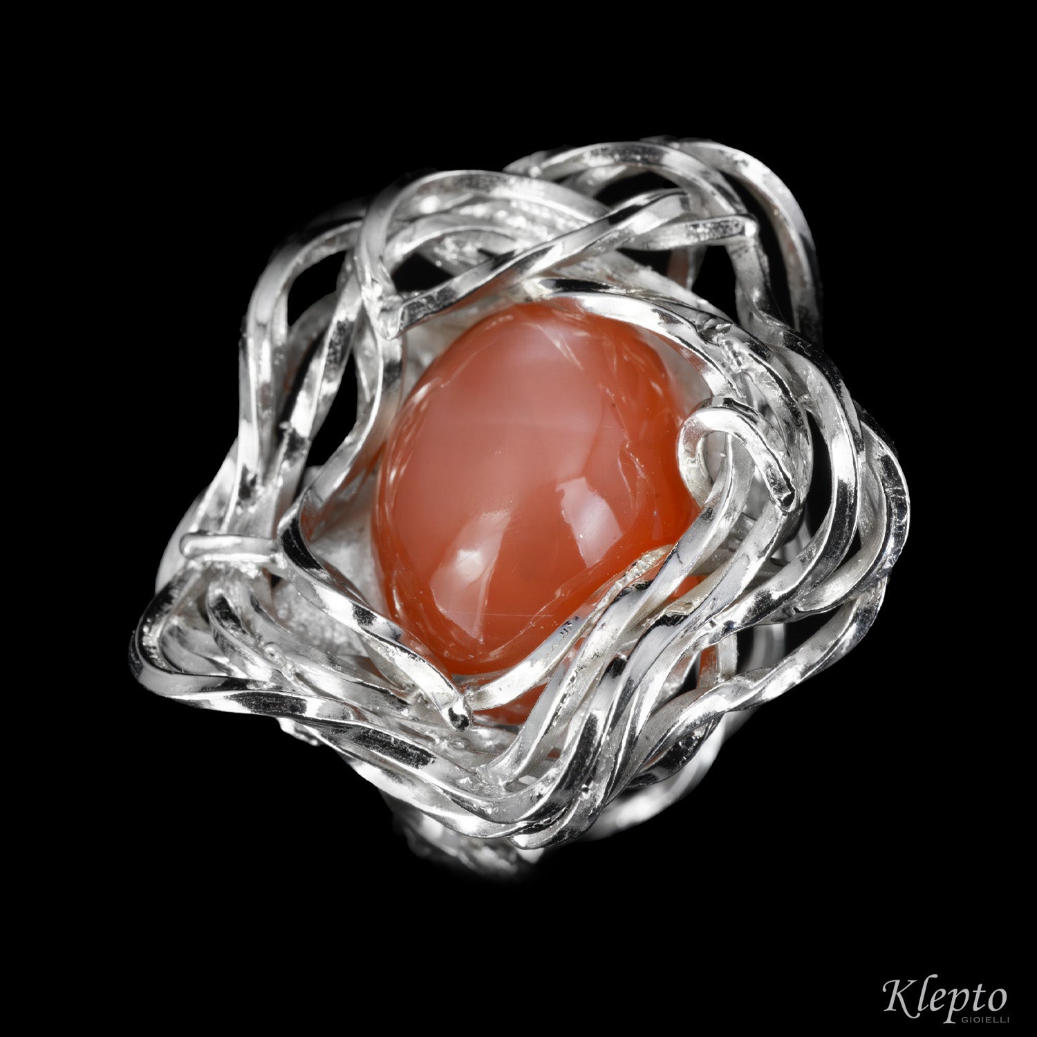 Silnova® silver ring with braided wire and moonstone
