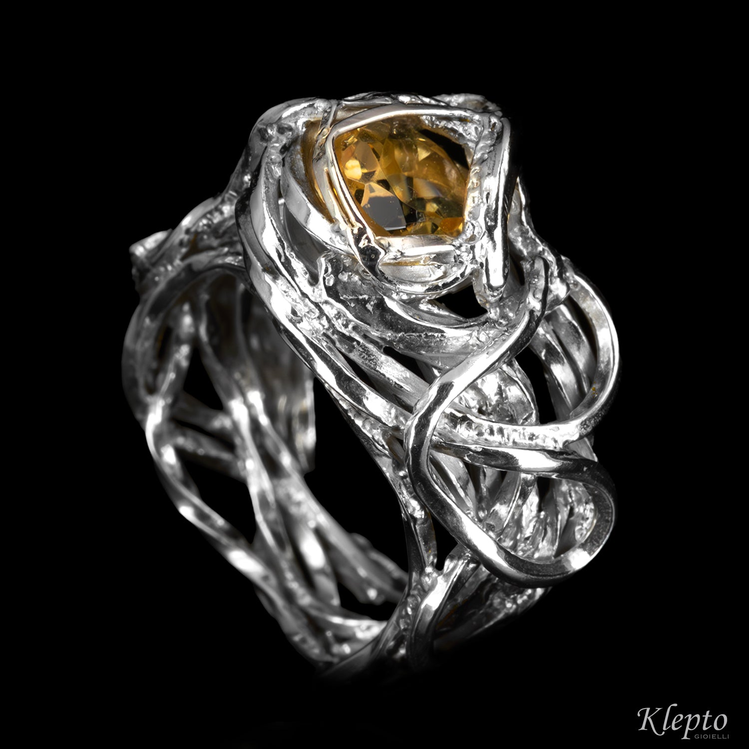 Silver Silnova® Ring with Twisted Wire and Citrine
