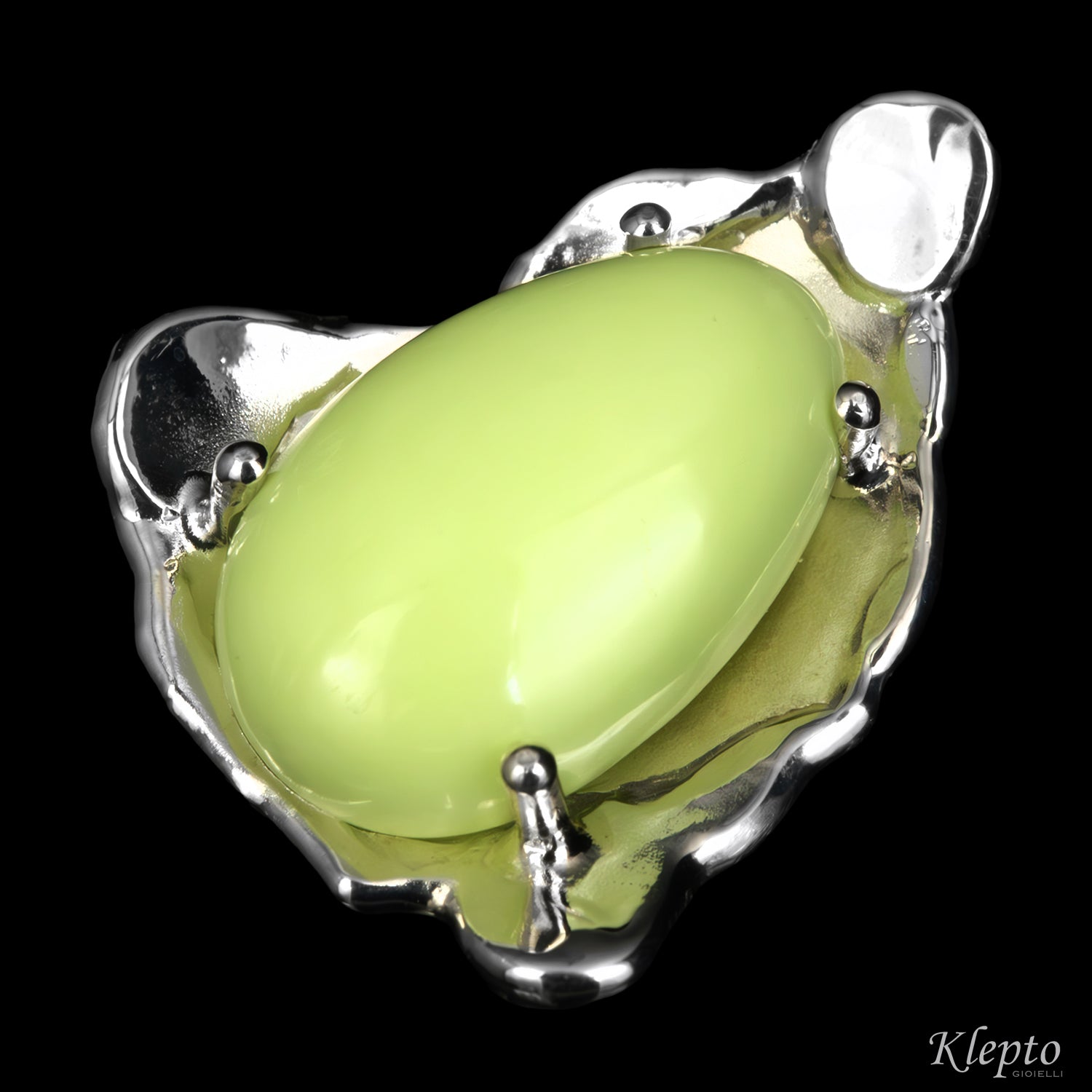 Silver Ring Silnova® with Gaspeite