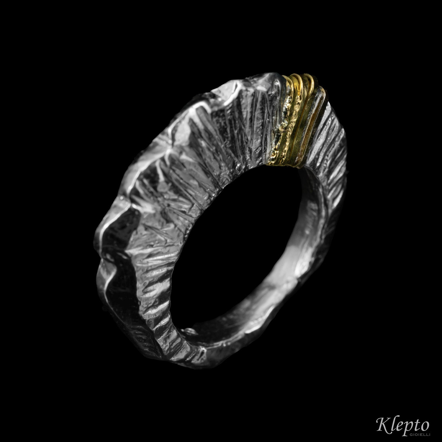 Ring in Silnova® Silver and yellow gold