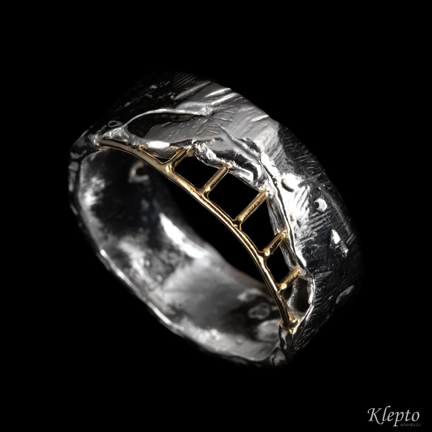 Silver ring Silnova® with yellow gold details