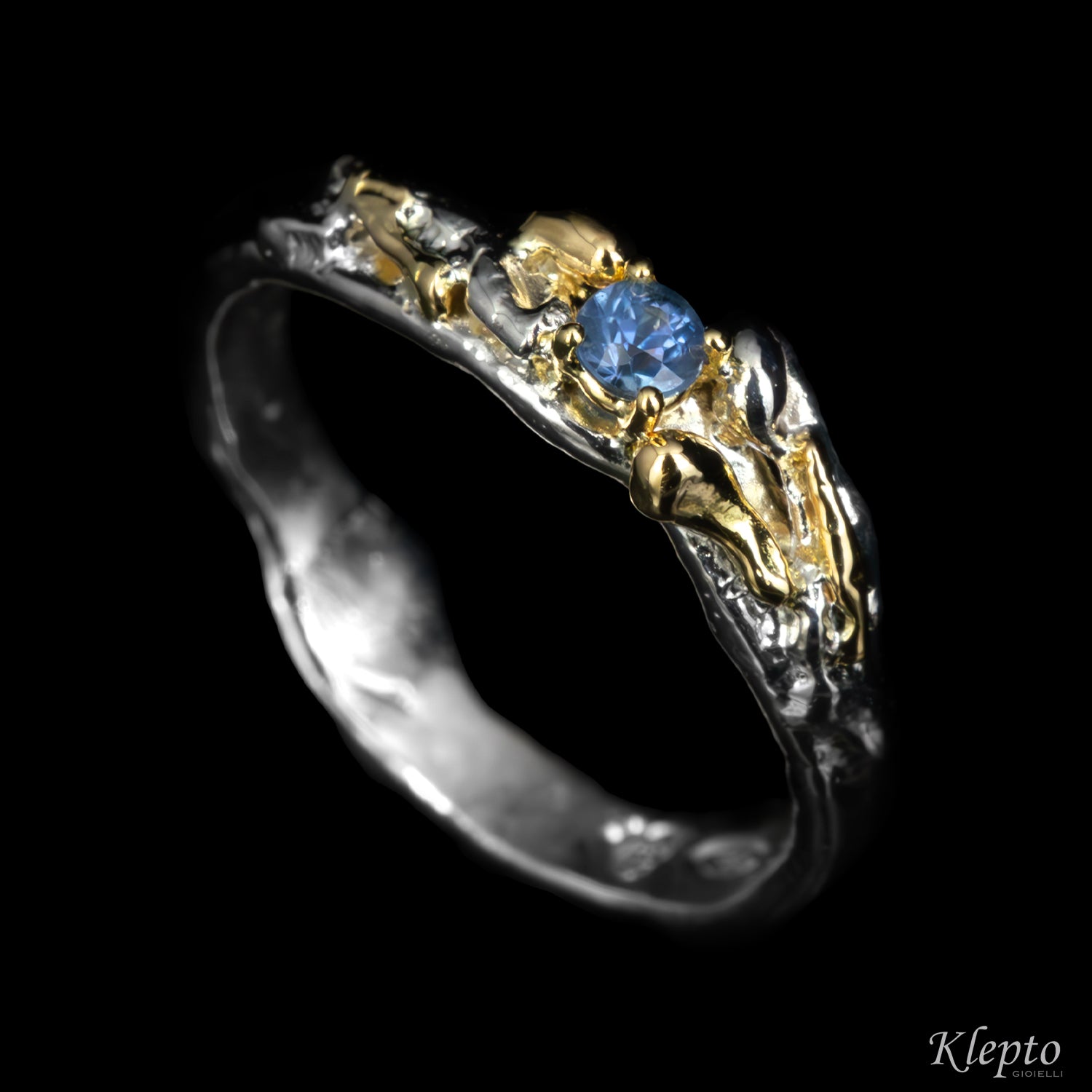 Silver Ring Silnova® with yellow gold details and gemstones