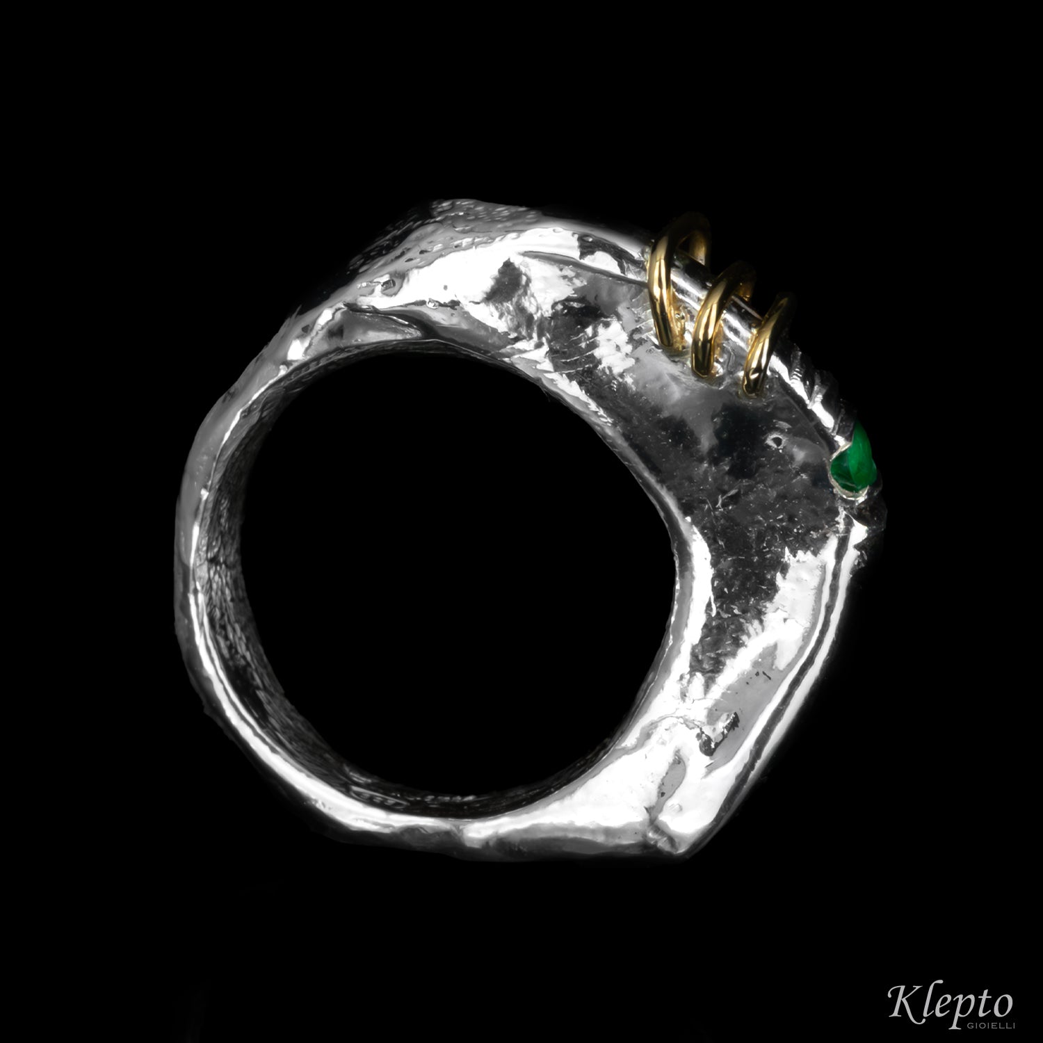 Silver Ring Silnova® with Emerald and yellow gold details