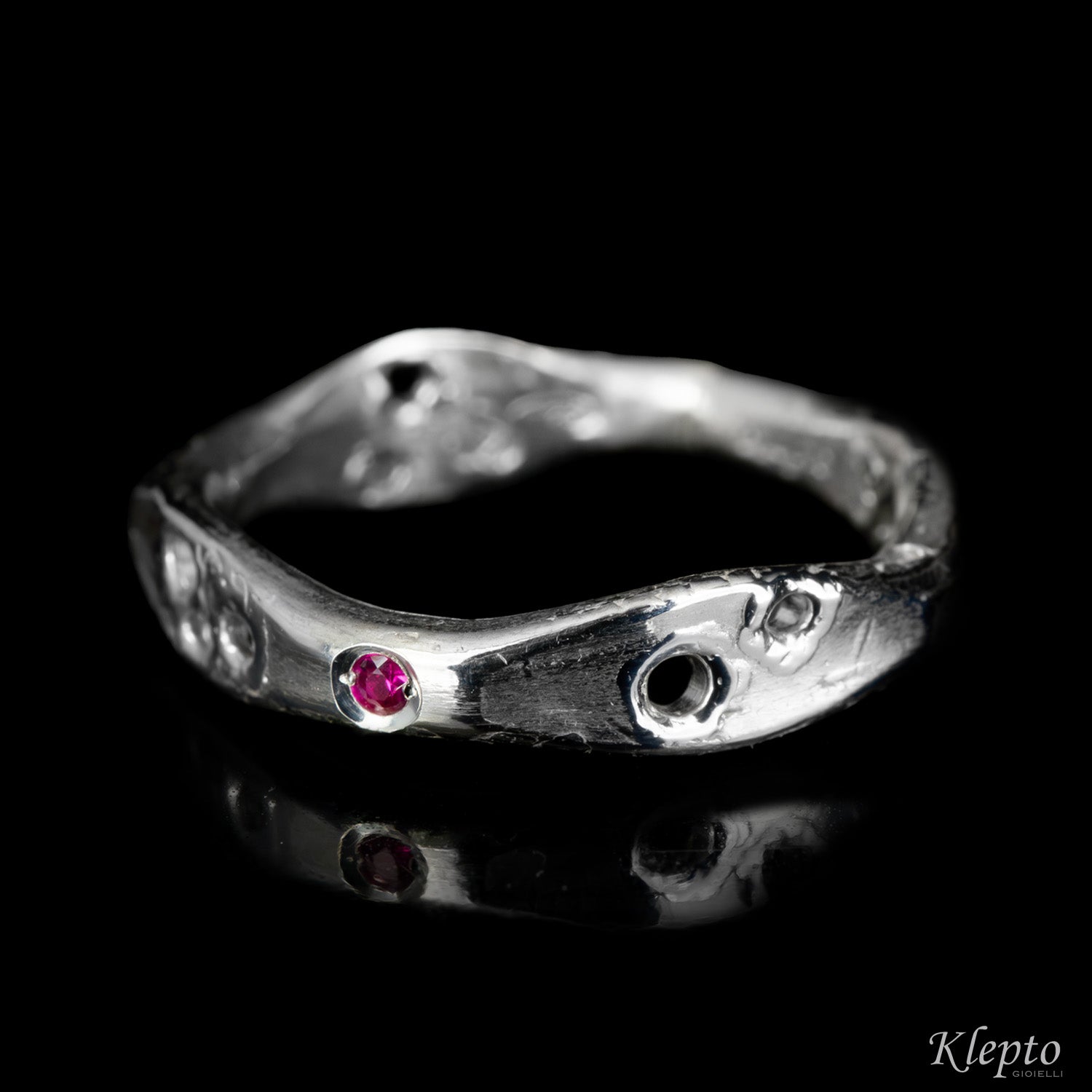 Silnova Silver Ring with Ruby