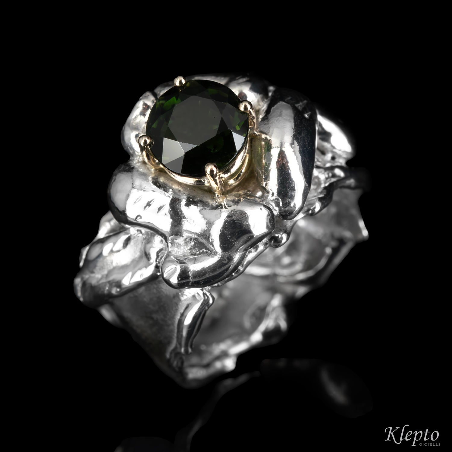Silnova® silver ring with green tourmaline and natural white gold details