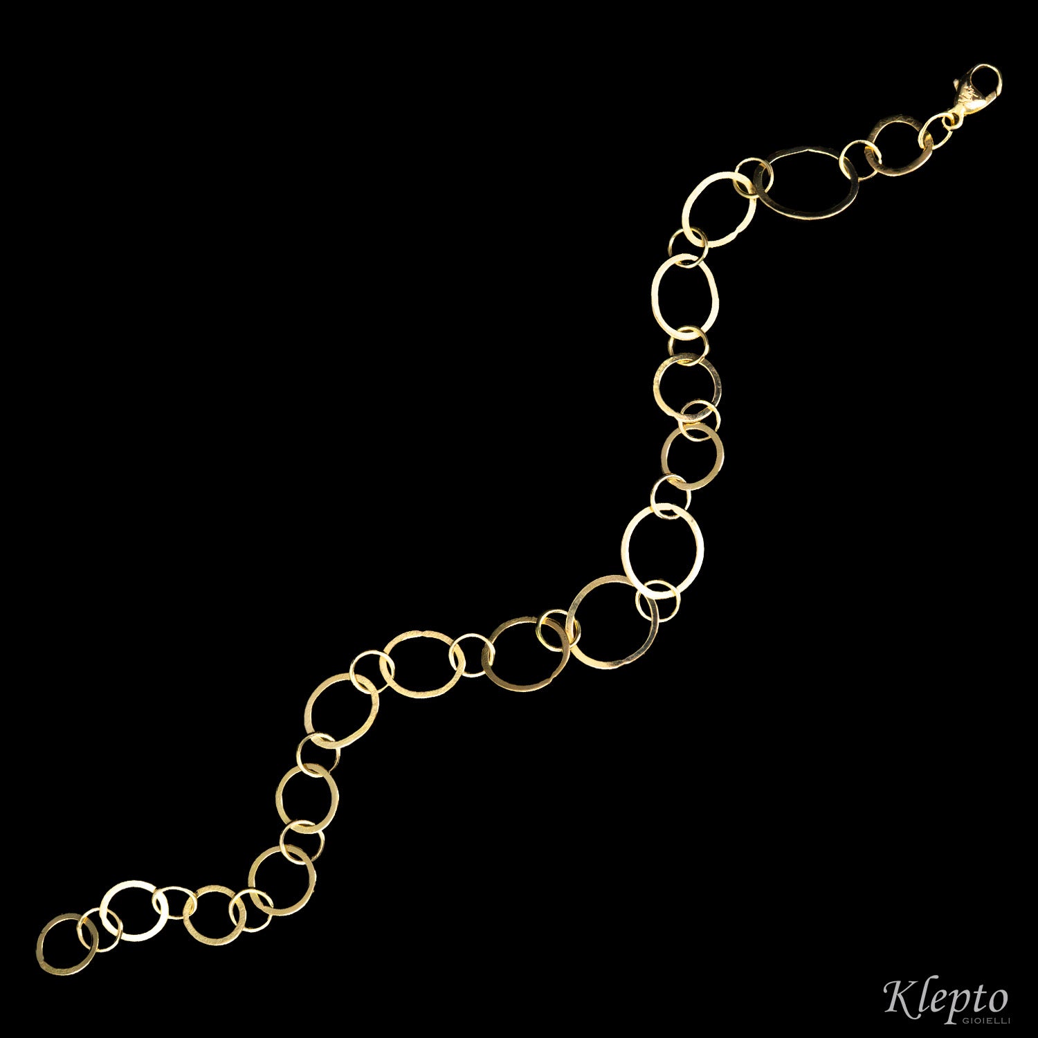 Yellow gold bracelet with rings