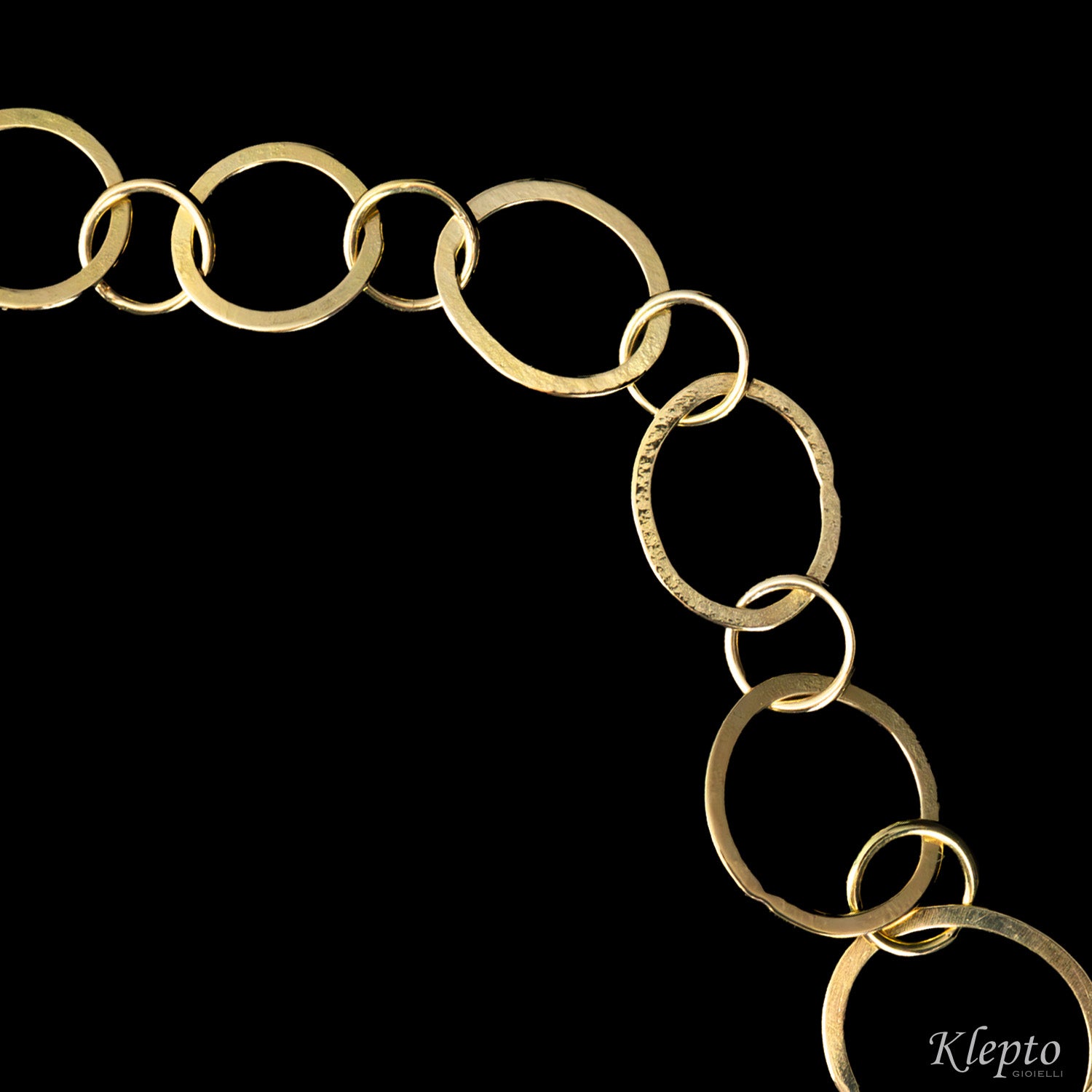 Yellow gold bracelet with rings