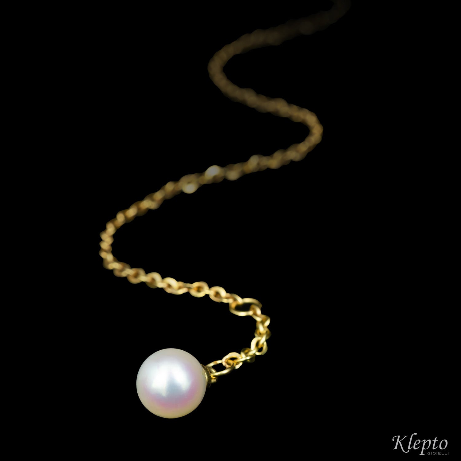 Yellow gold bracelet with Japanese pearl