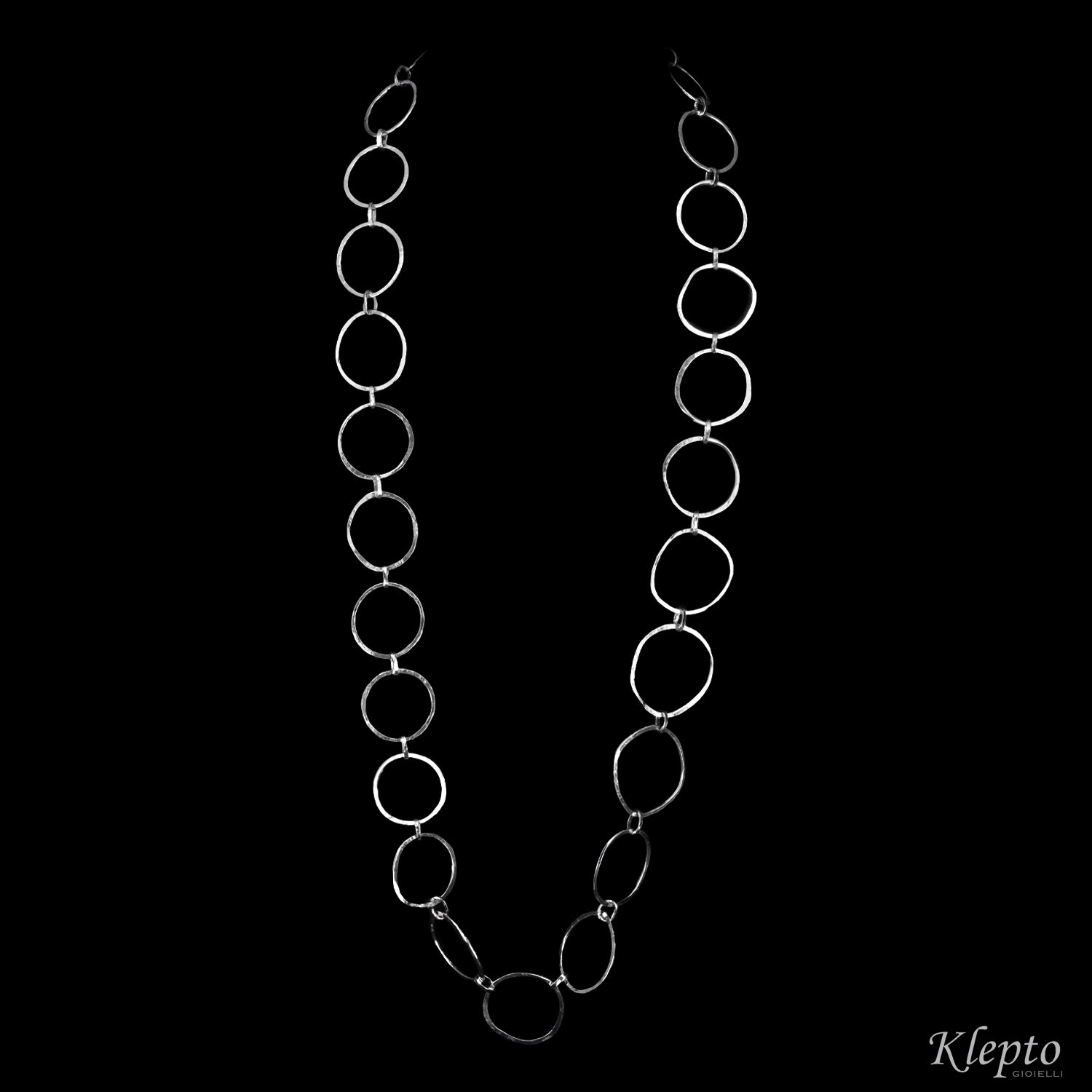 Silnova® Silver Necklace with Hammered Rounds