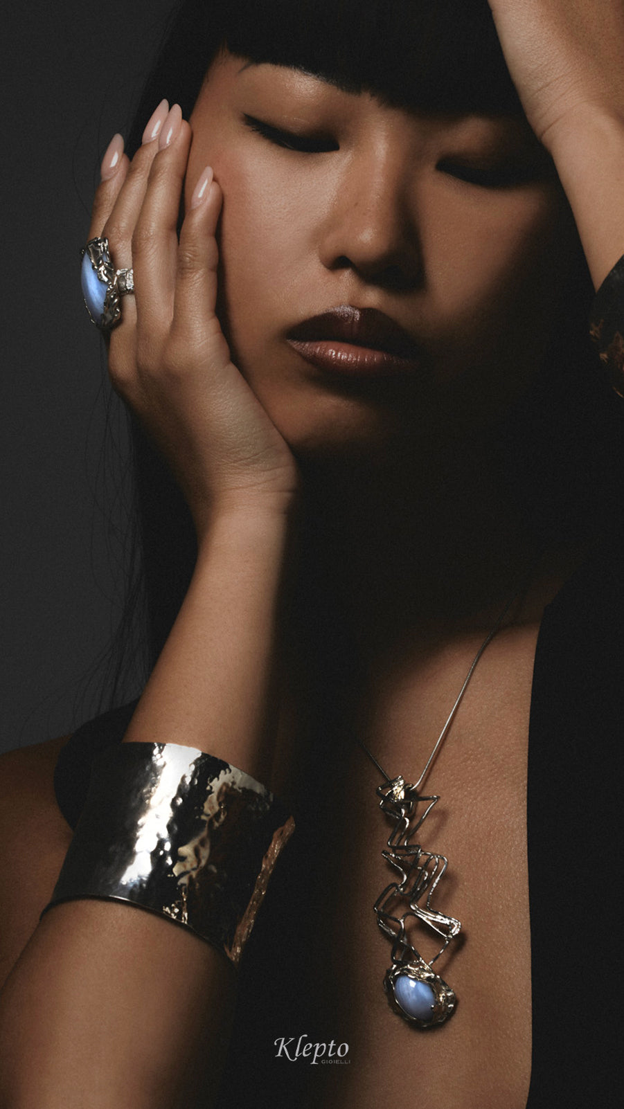 Large rigid Silnova® silver bracelet