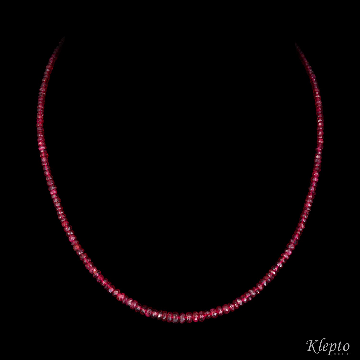 Necklace with red Spinelli