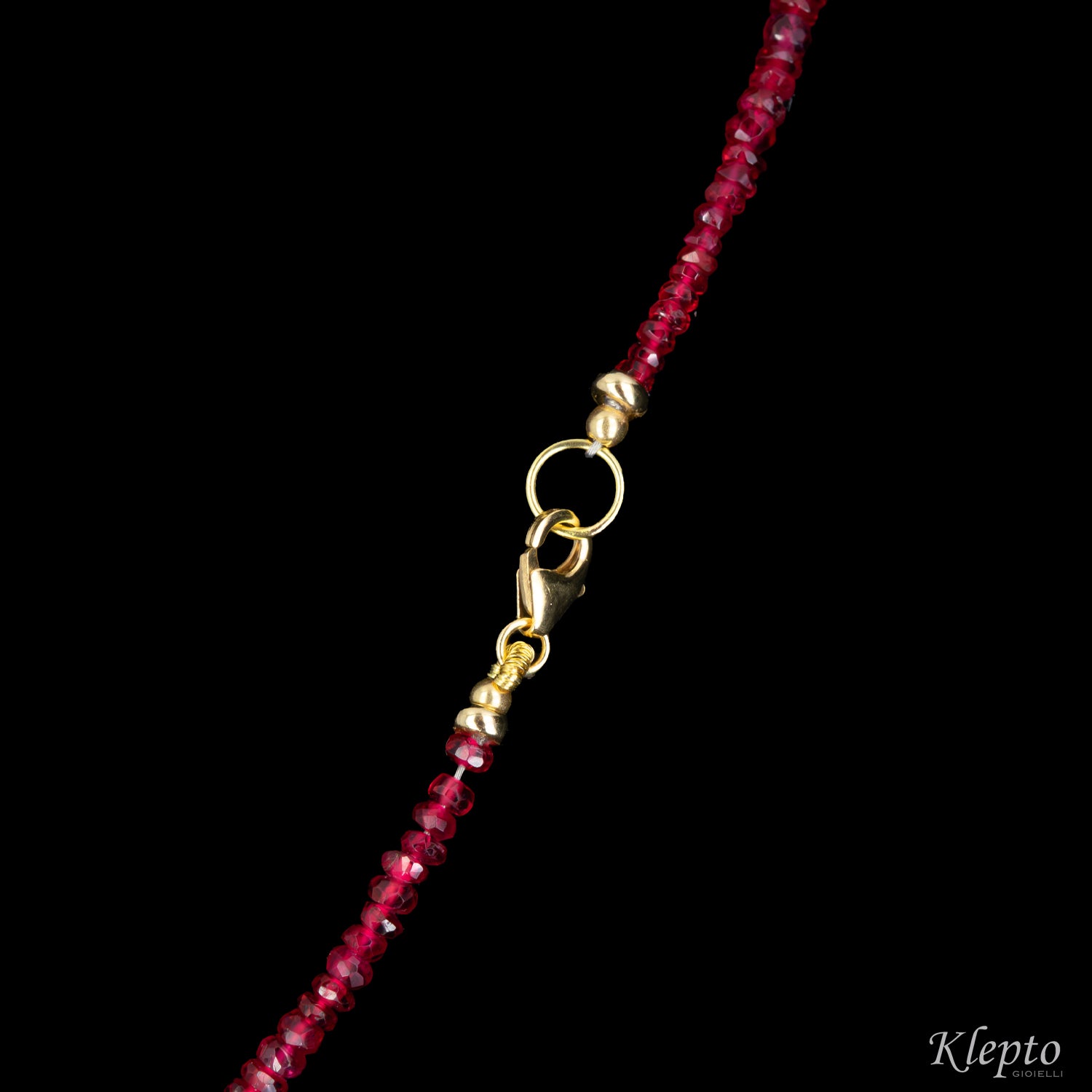 Necklace with red Spinelli