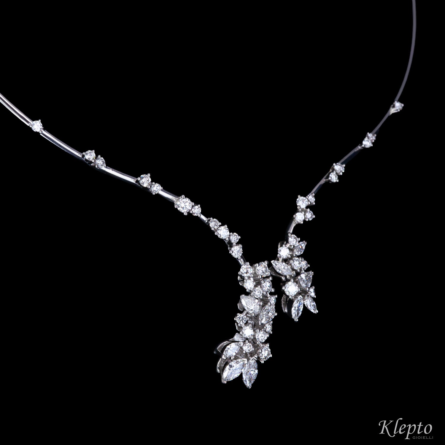 Harmonic white gold necklace with Diamonds