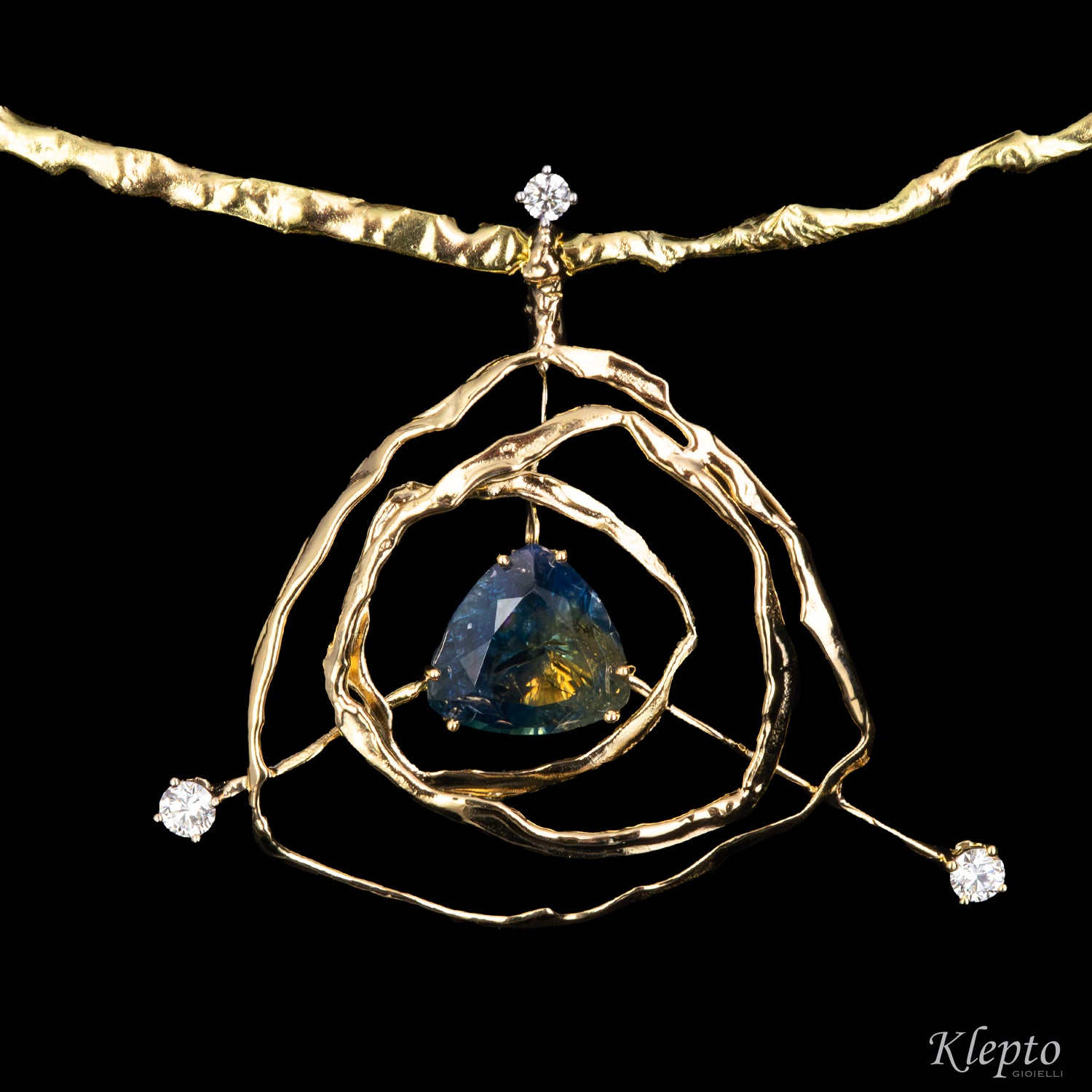 Yellow gold necklace "EroiKa" with bicolor Sapphire and Diamonds