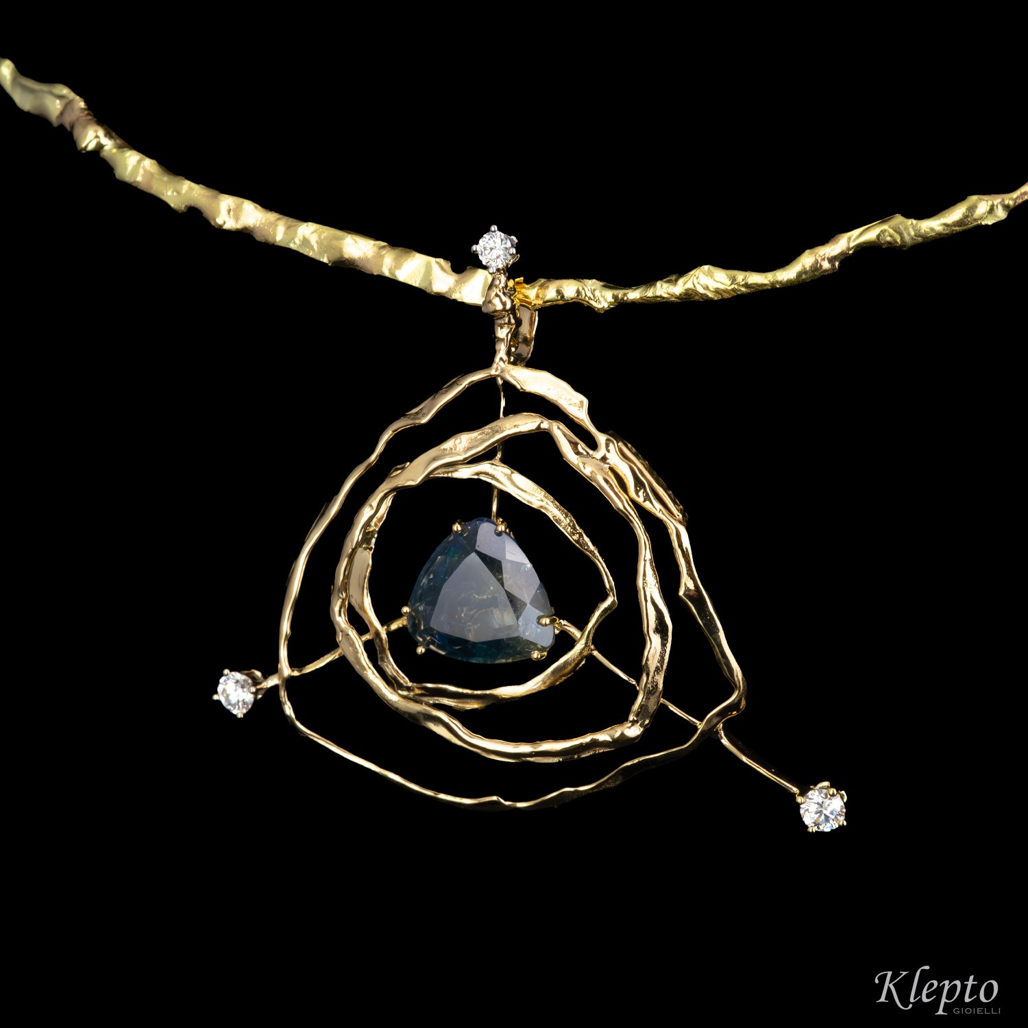 Yellow gold necklace "EroiKa" with bicolor Sapphire and Diamonds