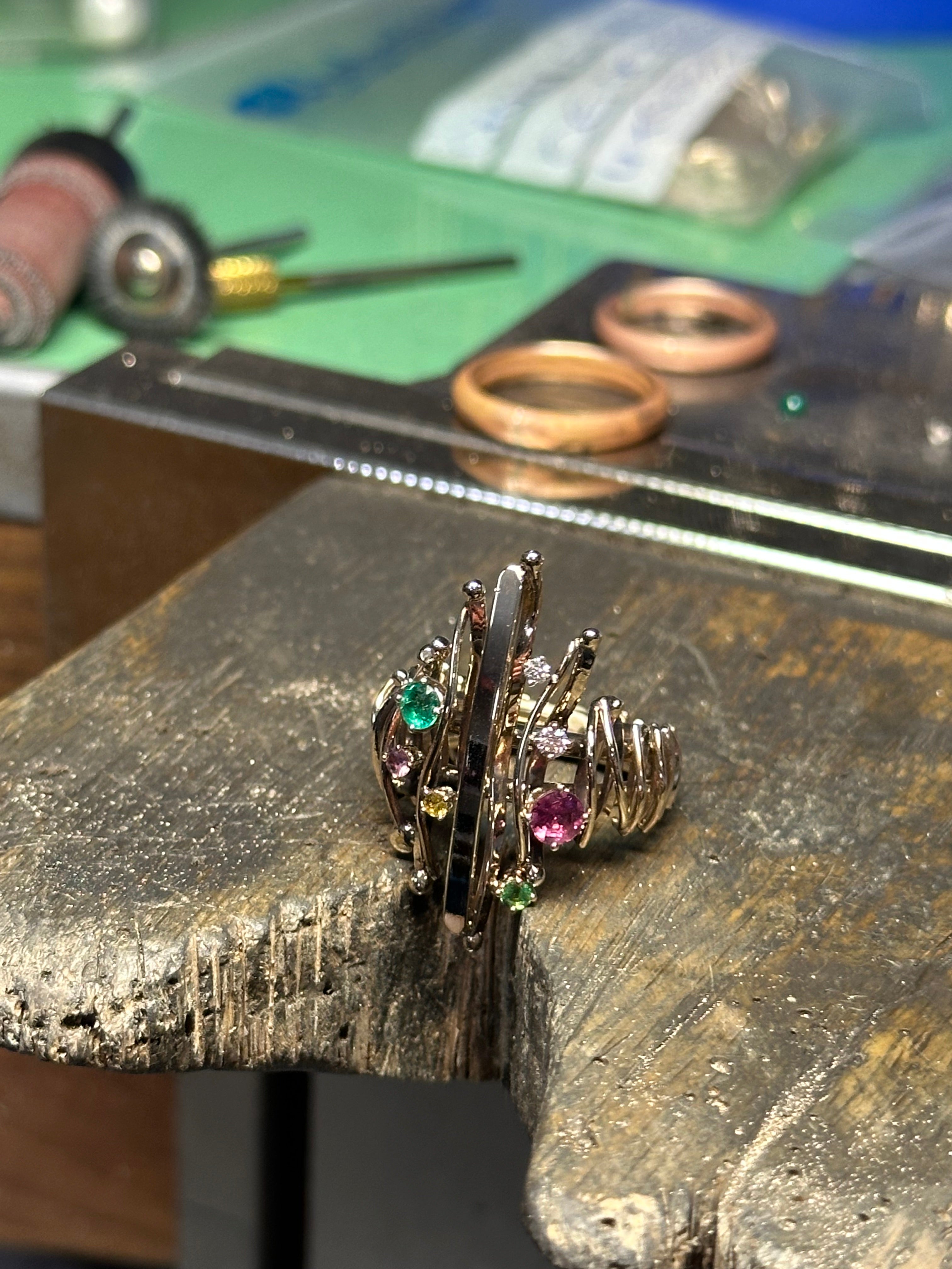 Natural white gold ring "Equilibrio" with gemstones