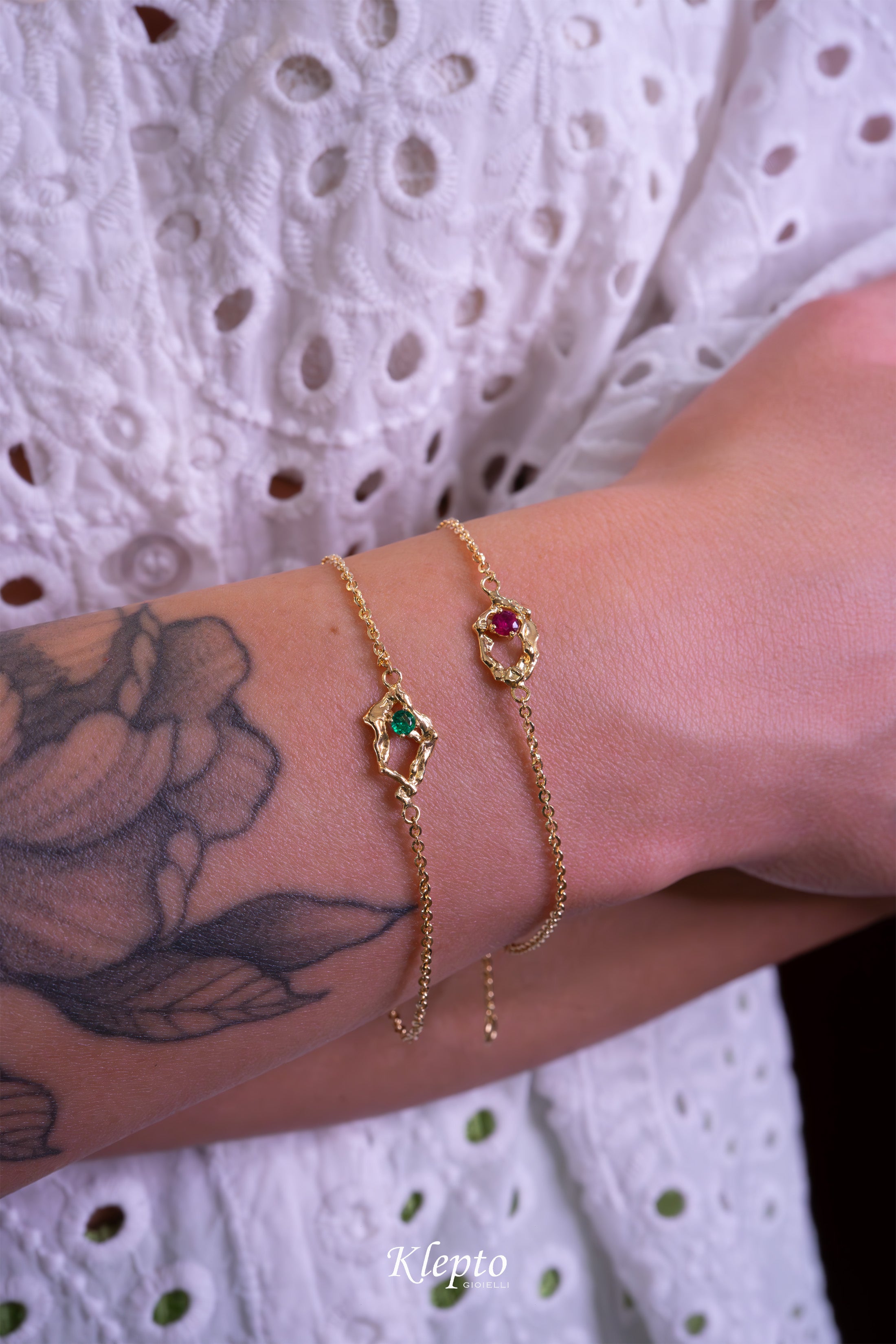 Yellow gold bracelet "Pepita" with Ruby