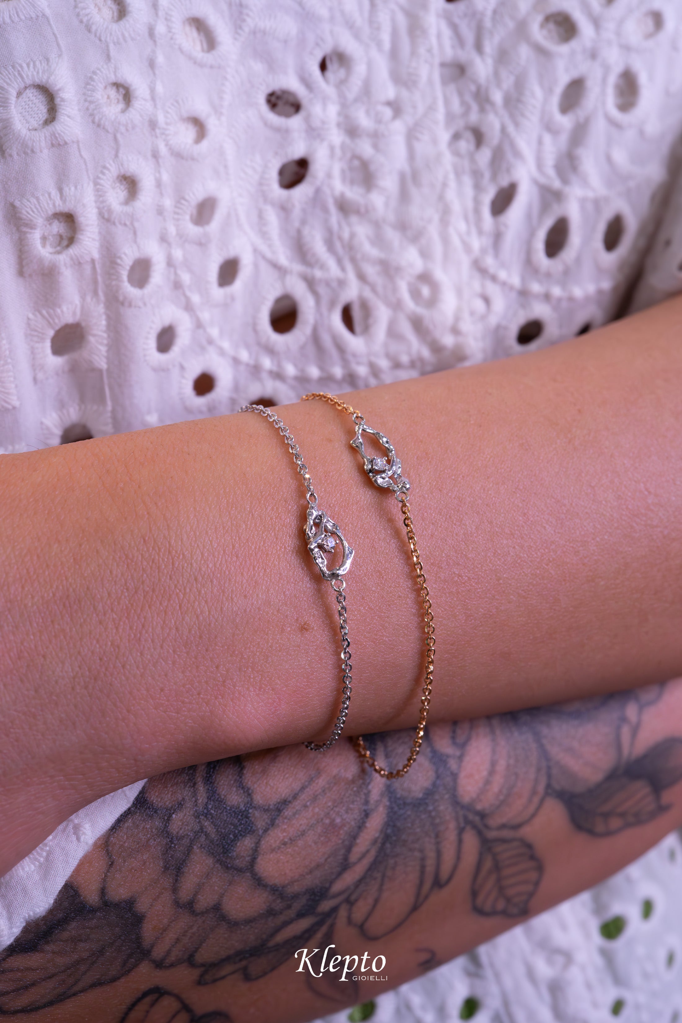 Rose and white gold "Pepita" bracelet with diamond