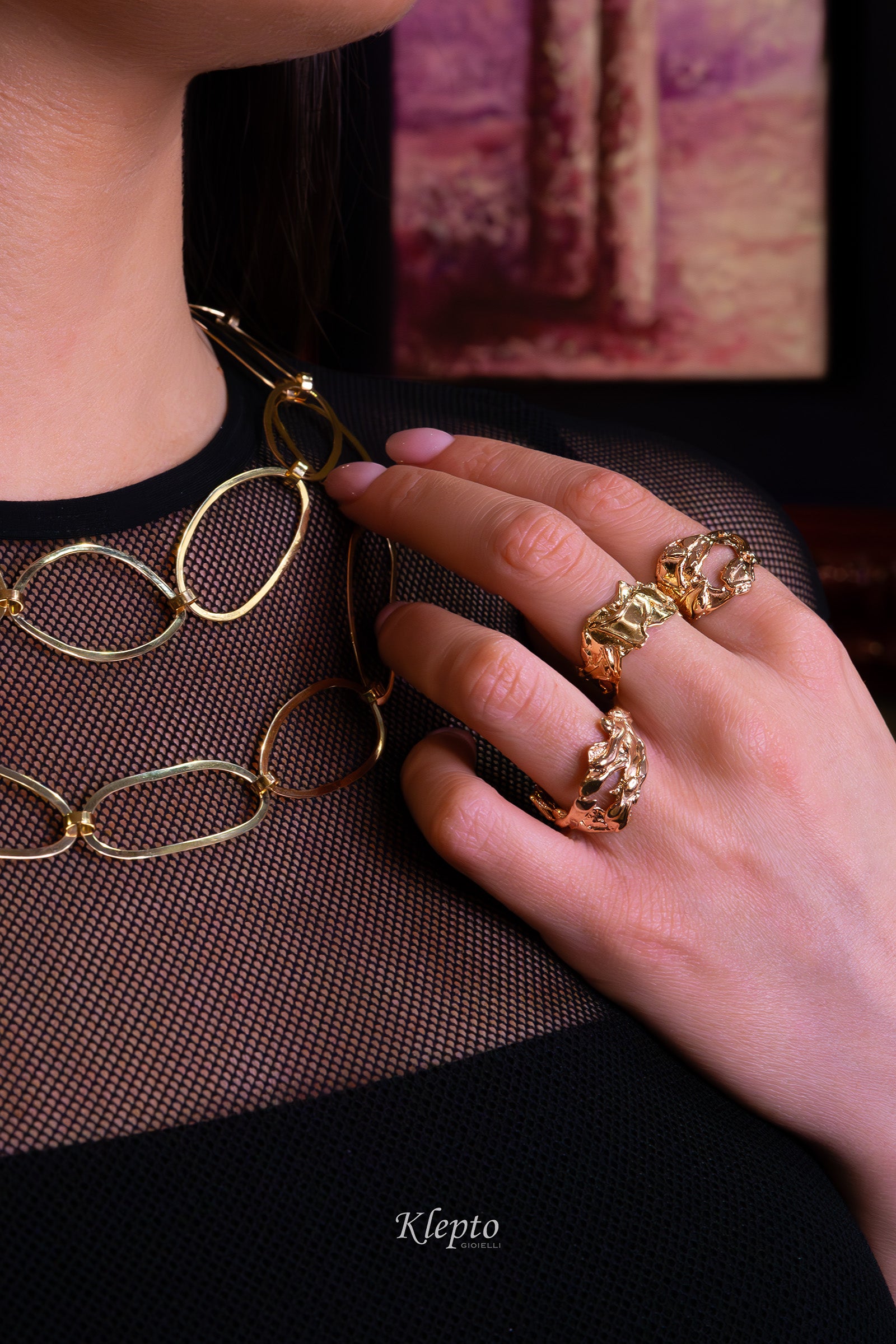 Flame-fused yellow gold ring