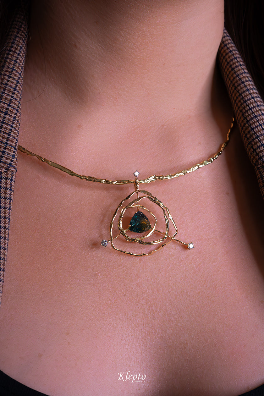 Yellow gold necklace "EroiKa" with bicolor Sapphire and Diamonds