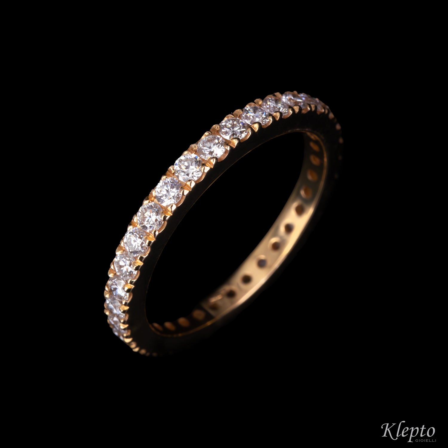 Infinity in rose gold