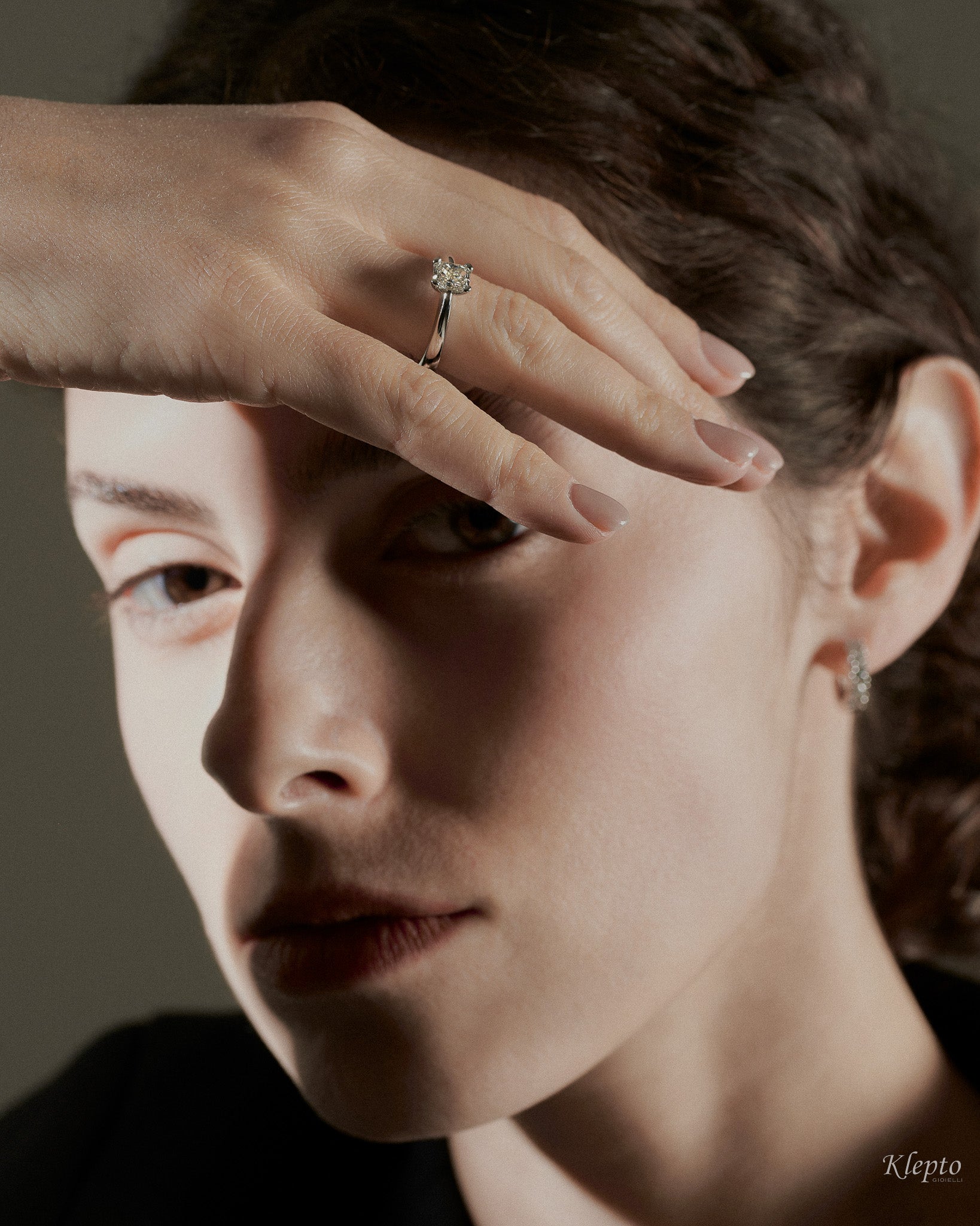 White gold solitaire with Radiant Diamond