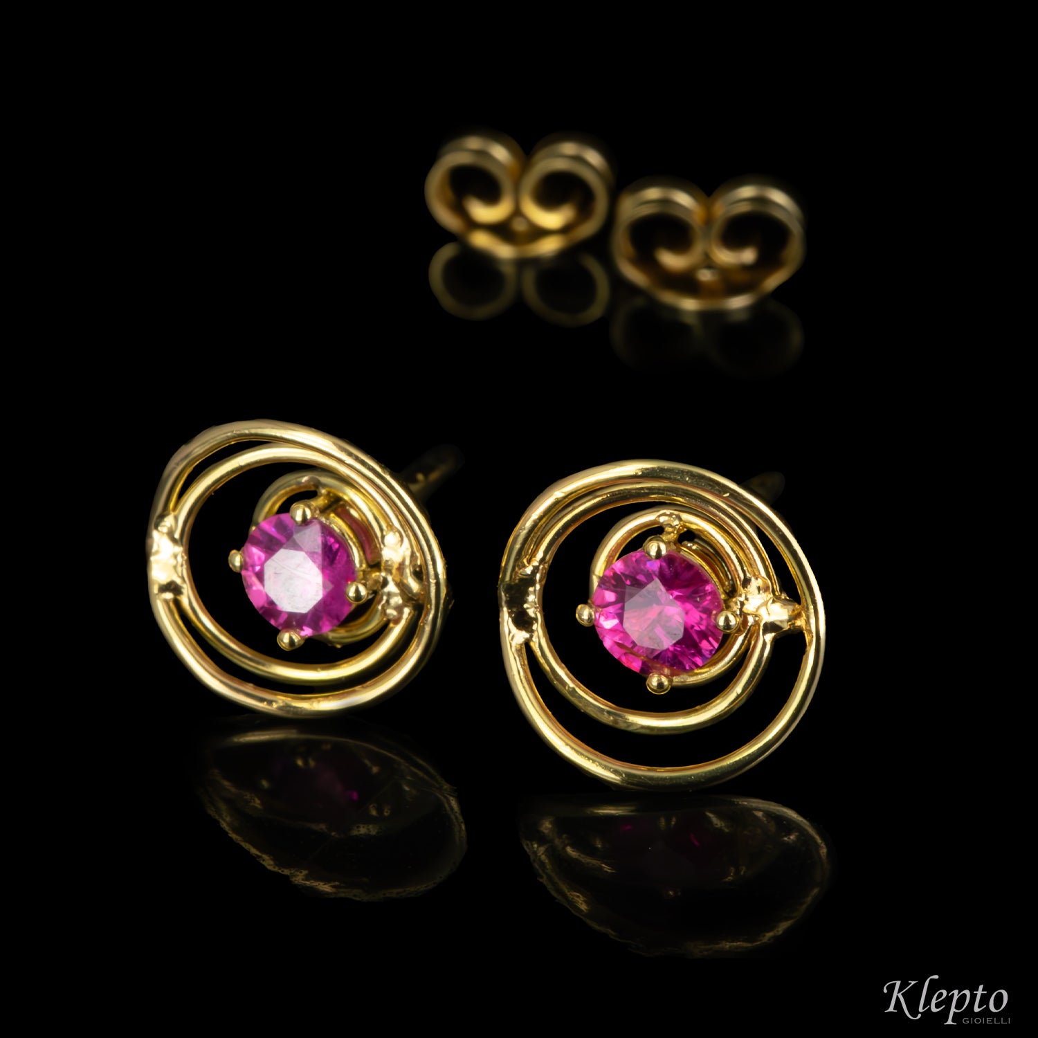 "Nuvoletta" gold earrings with gemstones